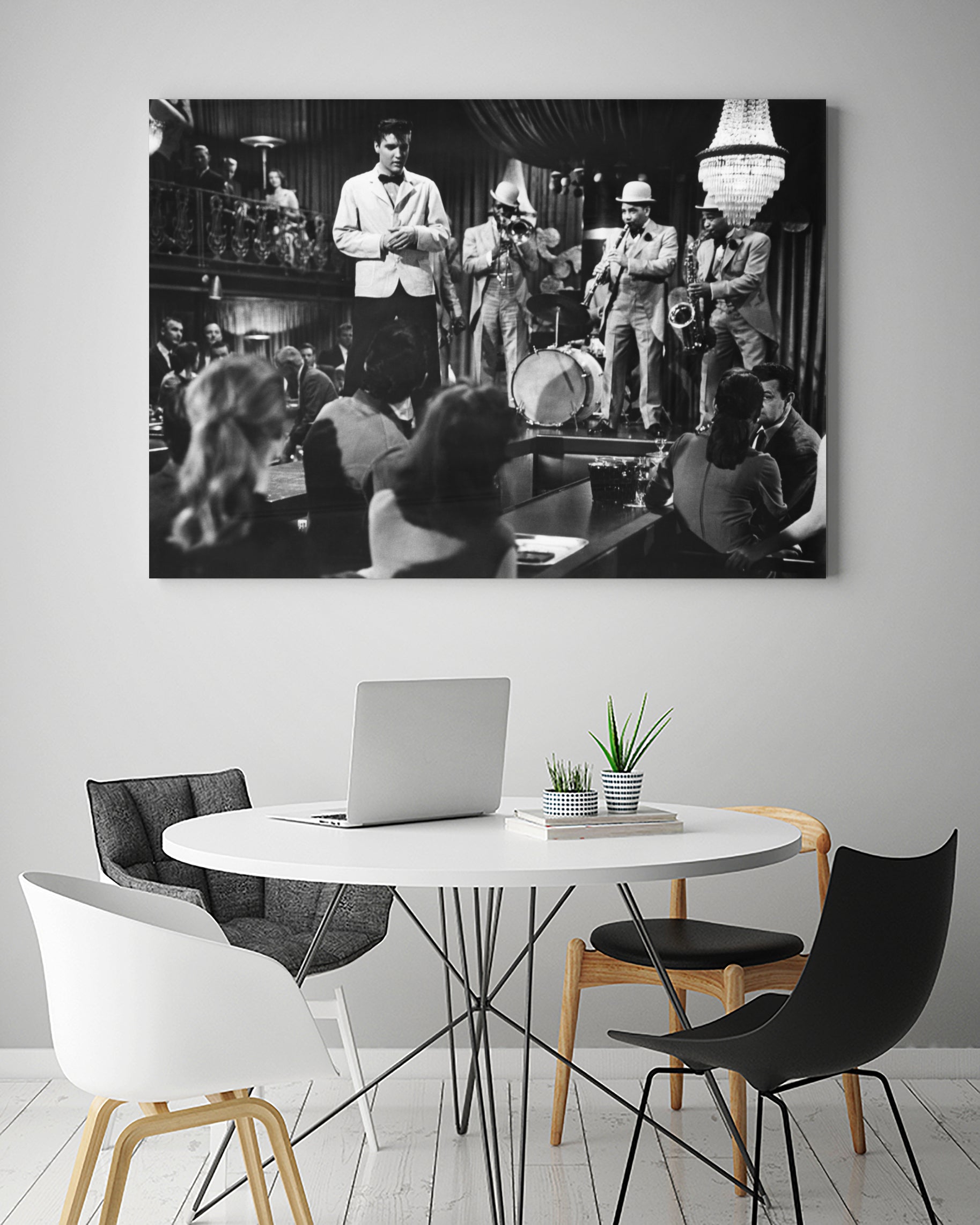 Elvis Presley by Bridgeman Images on GIANT ART - black and white photography