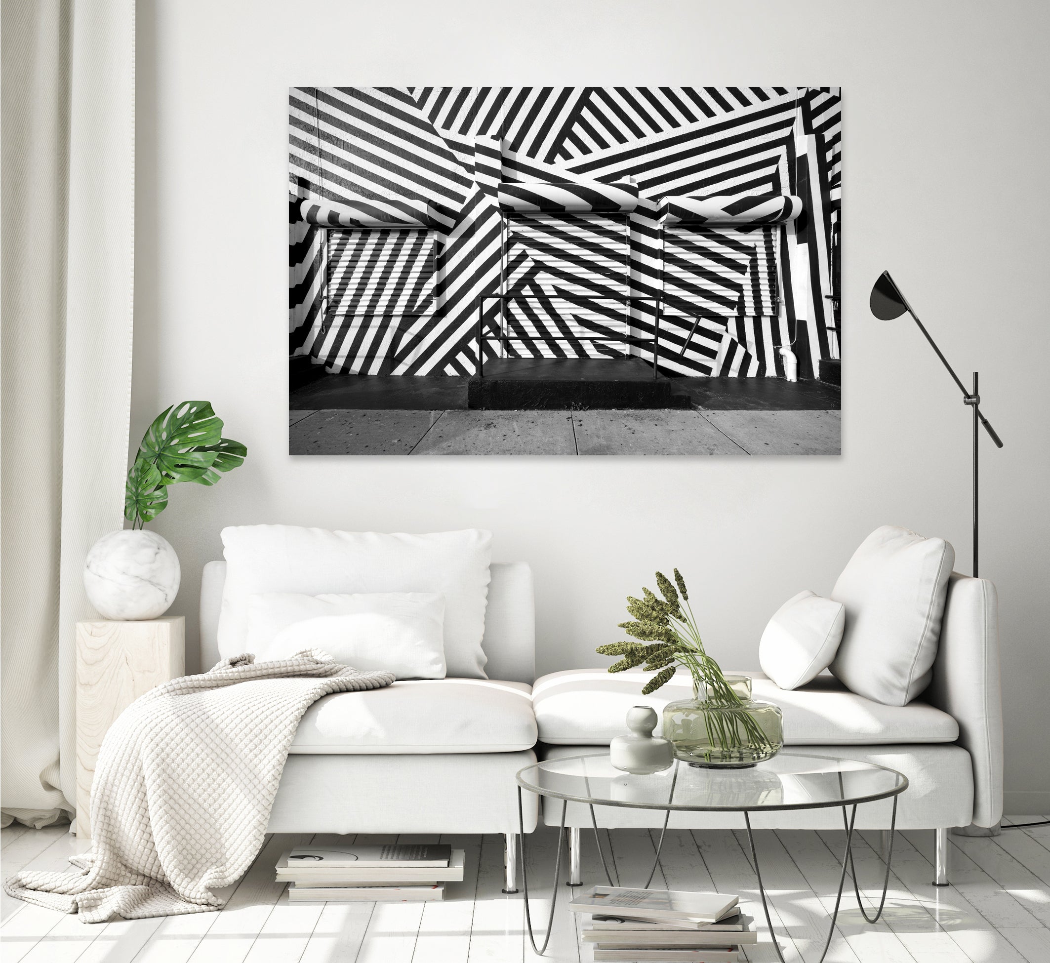 Graffiti at Wynwood, Miami by RENZO REBAGLIATI on GIANT ART - white photo illustration