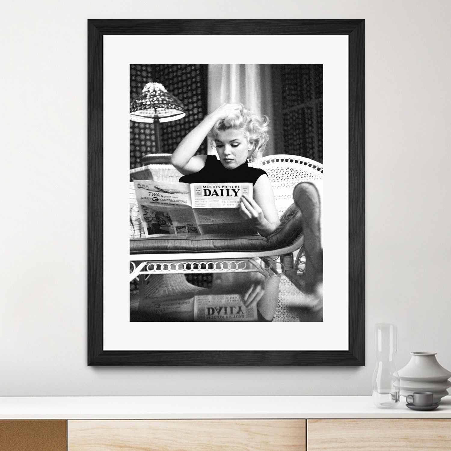 Reading by M Studio on GIANT ART - black and white photogrpahy marilyn monroe