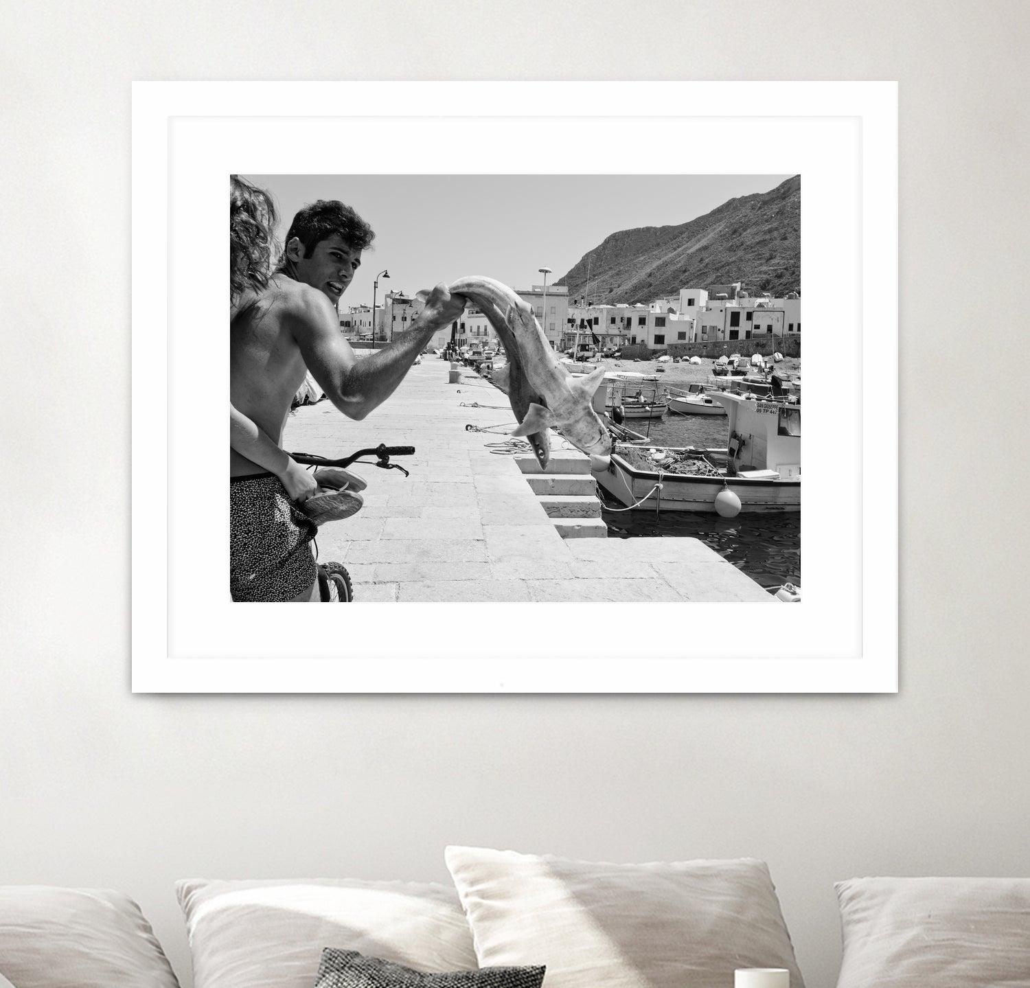 The shark is mine! by Lorenzo Grifantini on GIANT ART - street grifantini