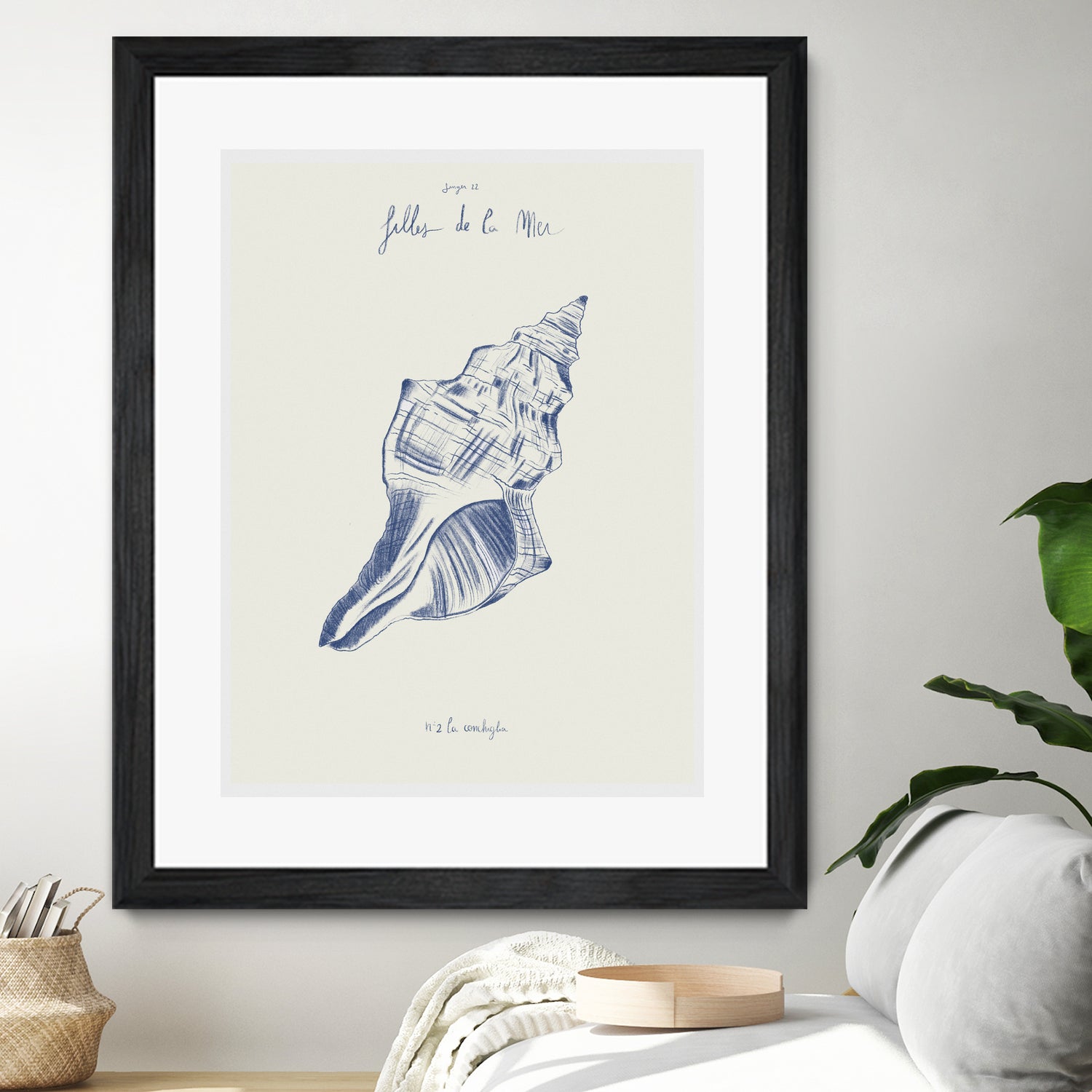 Filles de la mer n.2 - La conchiglia by Giulia Mora on GIANT ART - blue costal mora