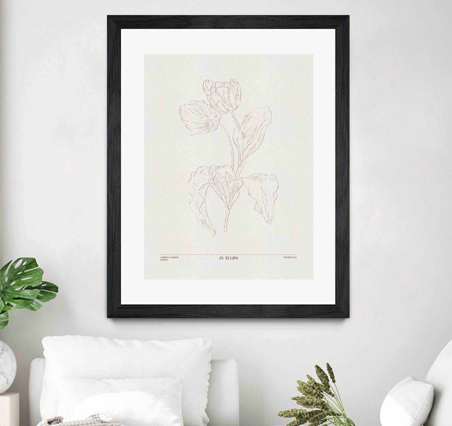 In Tulips (brown) by Gabriella Roberg on GIANT ART - line art gabriella roberg
