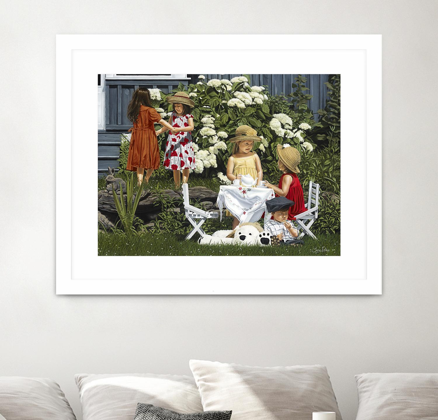 Golden Party by Sarah Fecteau on GIANT ART - red naive