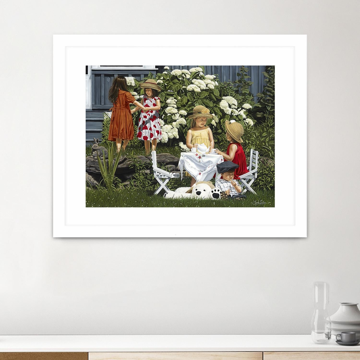 Golden Party by Sarah Fecteau on GIANT ART - red naive