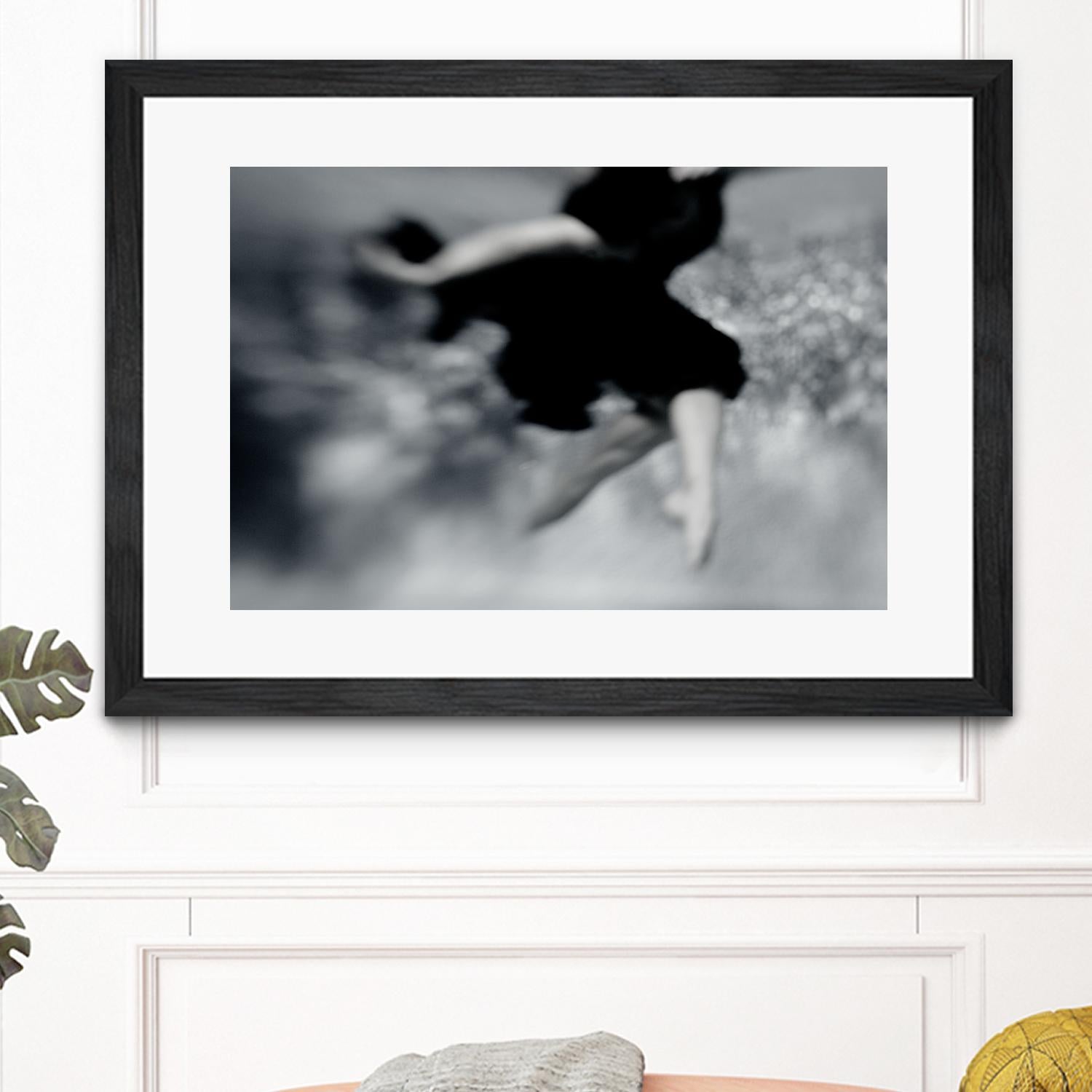 Fly by Peter Morneau on GIANT ART - black photography dancer