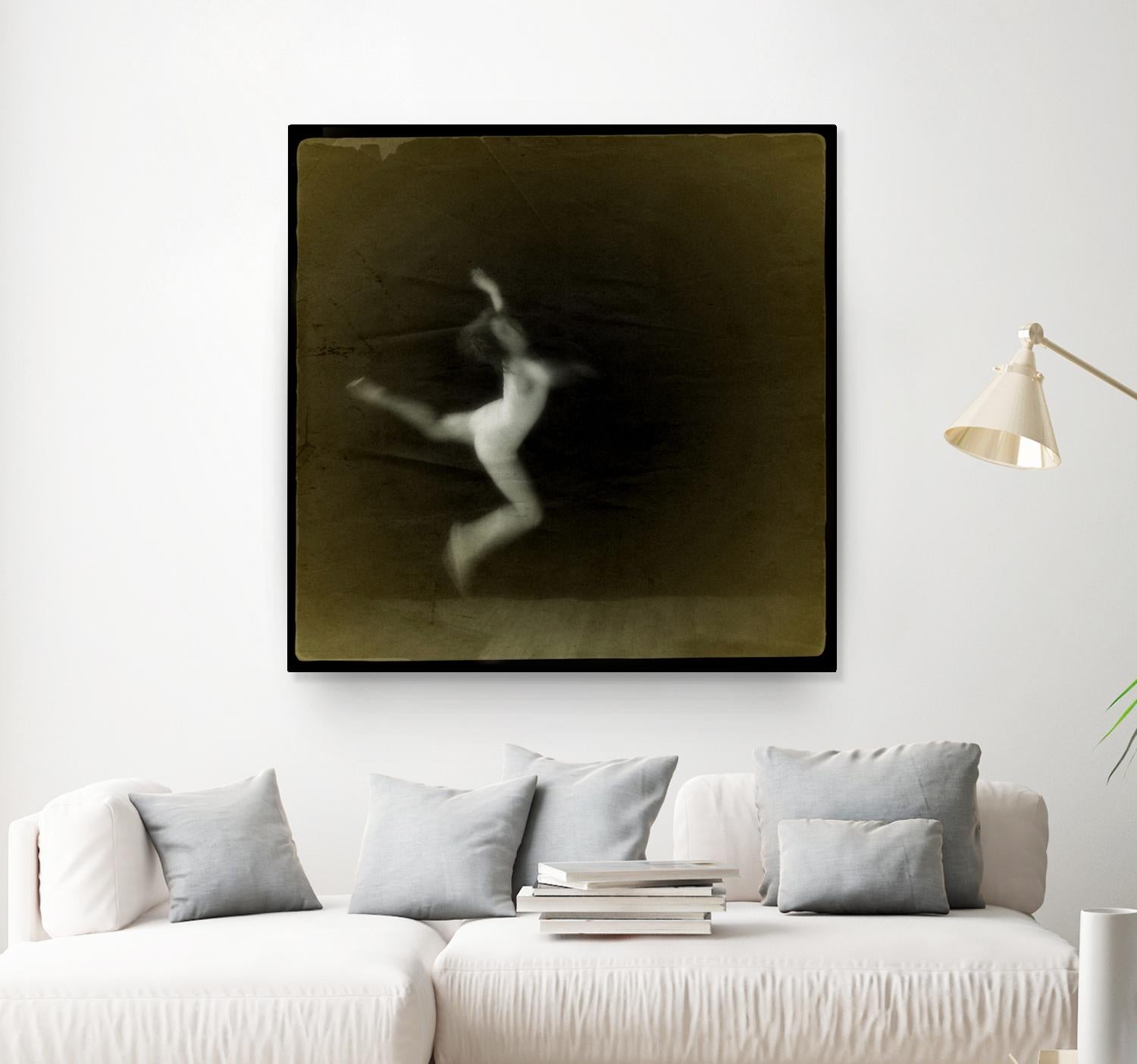 Dancing motion III by Jean-François Dupuis on GIANT ART - beige music - dance ballerine