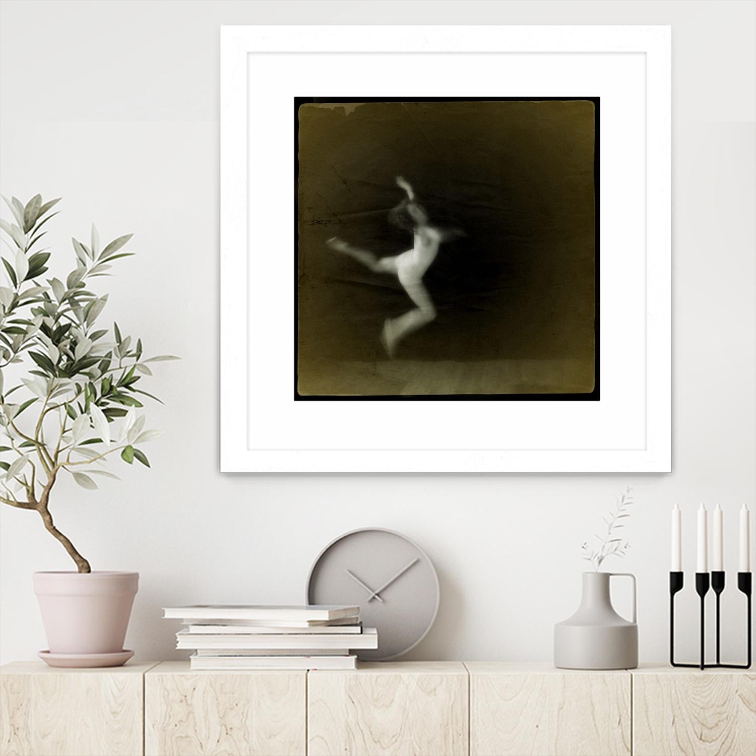 Dancing motion III by Jean-François Dupuis on GIANT ART - beige music - dance ballerine