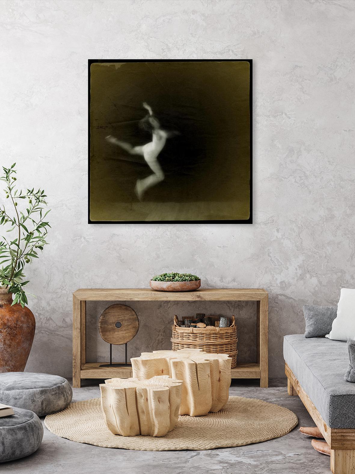 Dancing motion III by Jean-François Dupuis on GIANT ART - beige music - dance ballerine