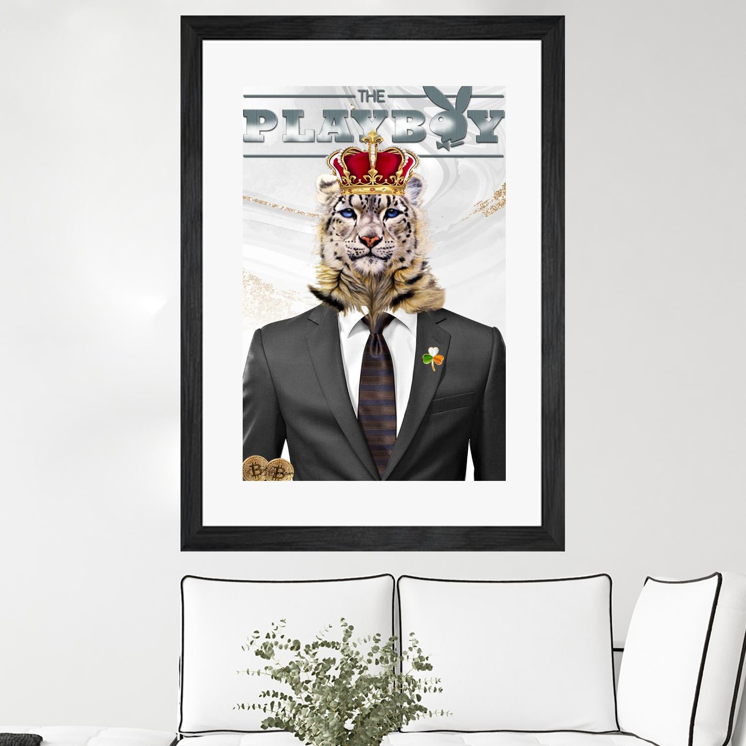 The King by Carole St-Germain on GIANT ART - red pop tiger