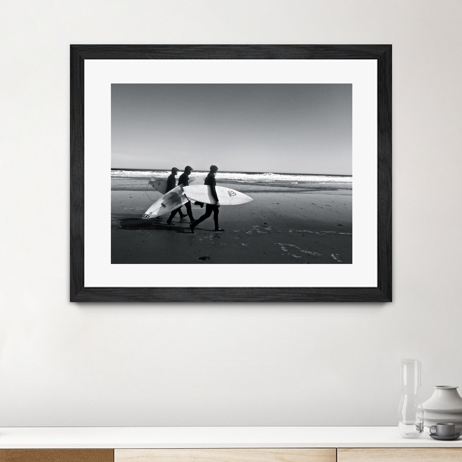 Surfers III by Pauline Aubut on GIANT ART - white coastal sand