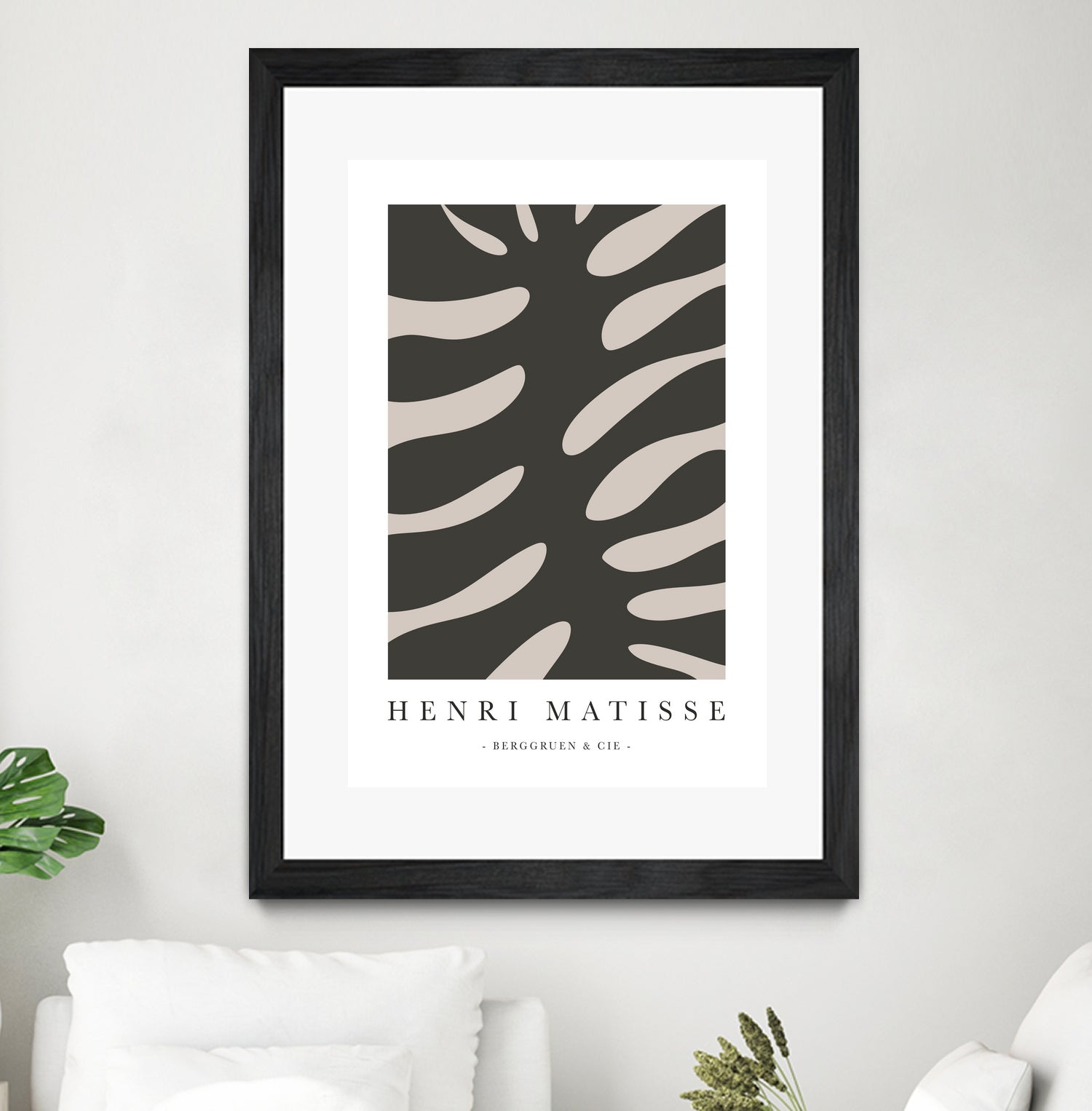 Inspiration II by M Studio on GIANT ART - beige