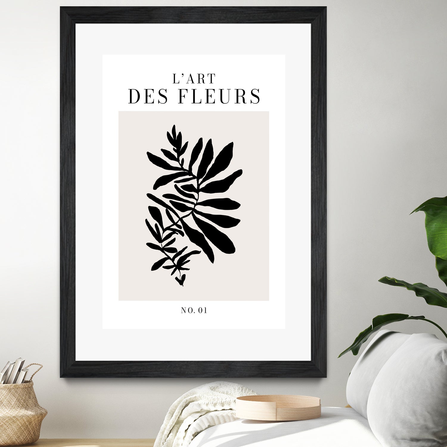 L'art des fleurs by M Studio on GIANT ART - beige flowers