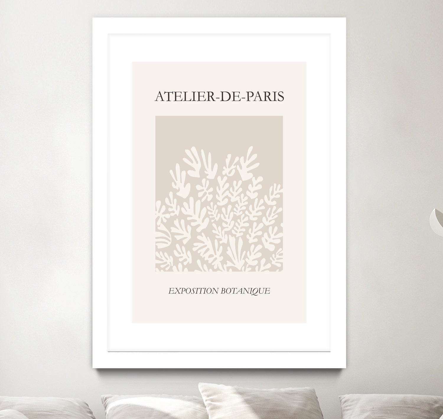 Le pouvoir des fleurs IV by M Studio on GIANT ART - beige