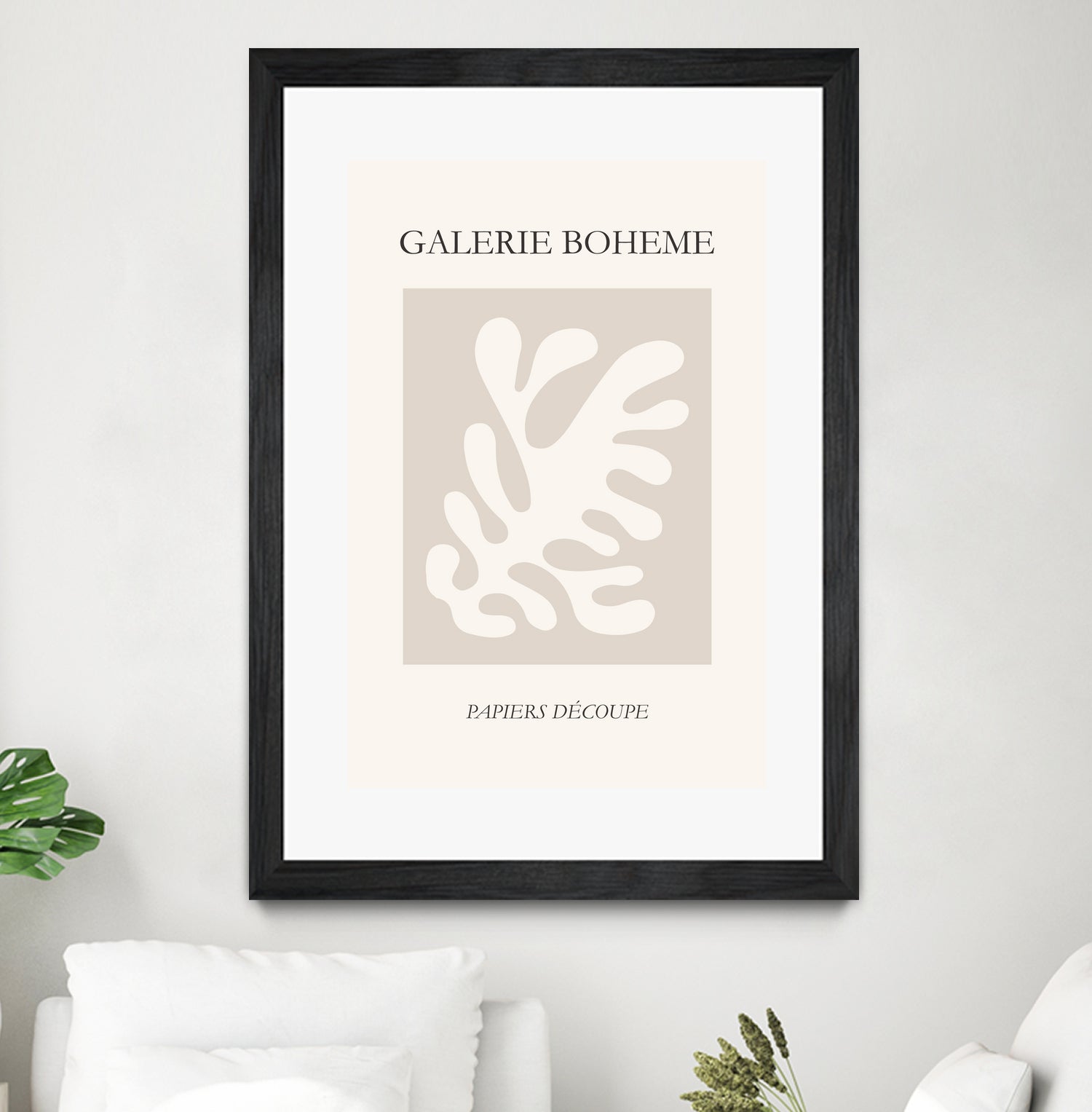 Le pouvoir des fleurs II by M Studio on GIANT ART - beige