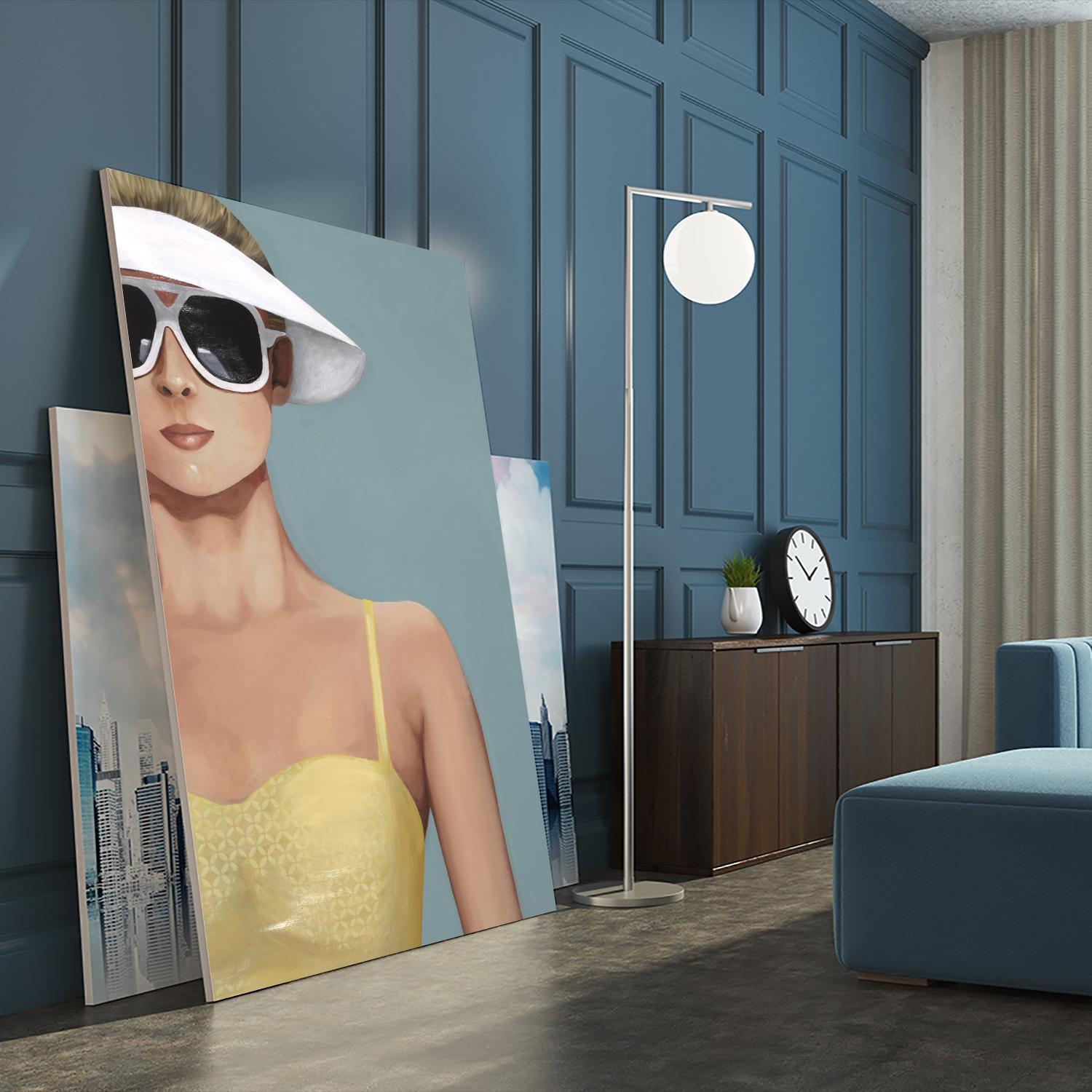 Glamour Rays by Daleno Art on GIANT ART - beige abstract figure