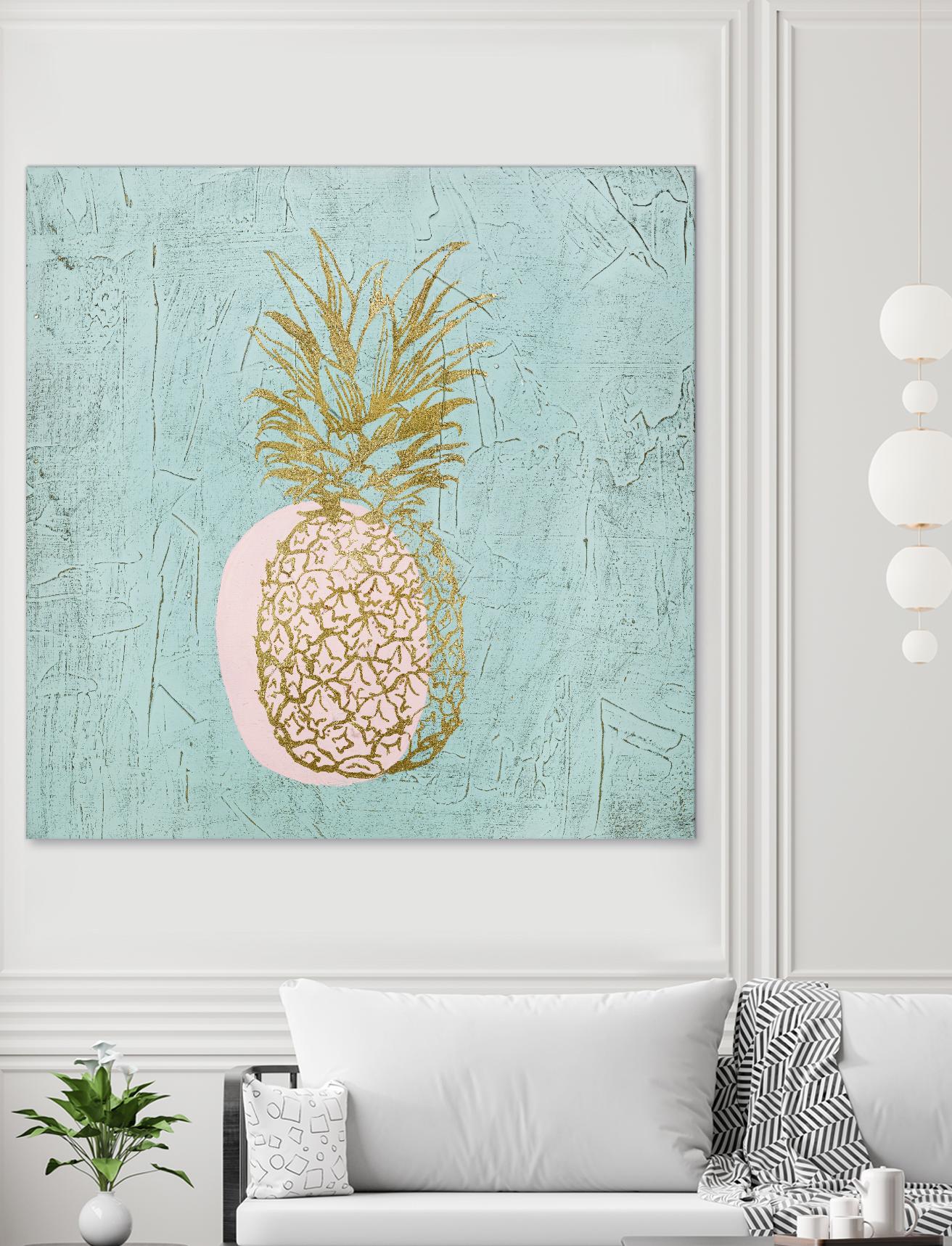 Golden Pineapple by Stefano Altamura on GIANT ART - gold still life