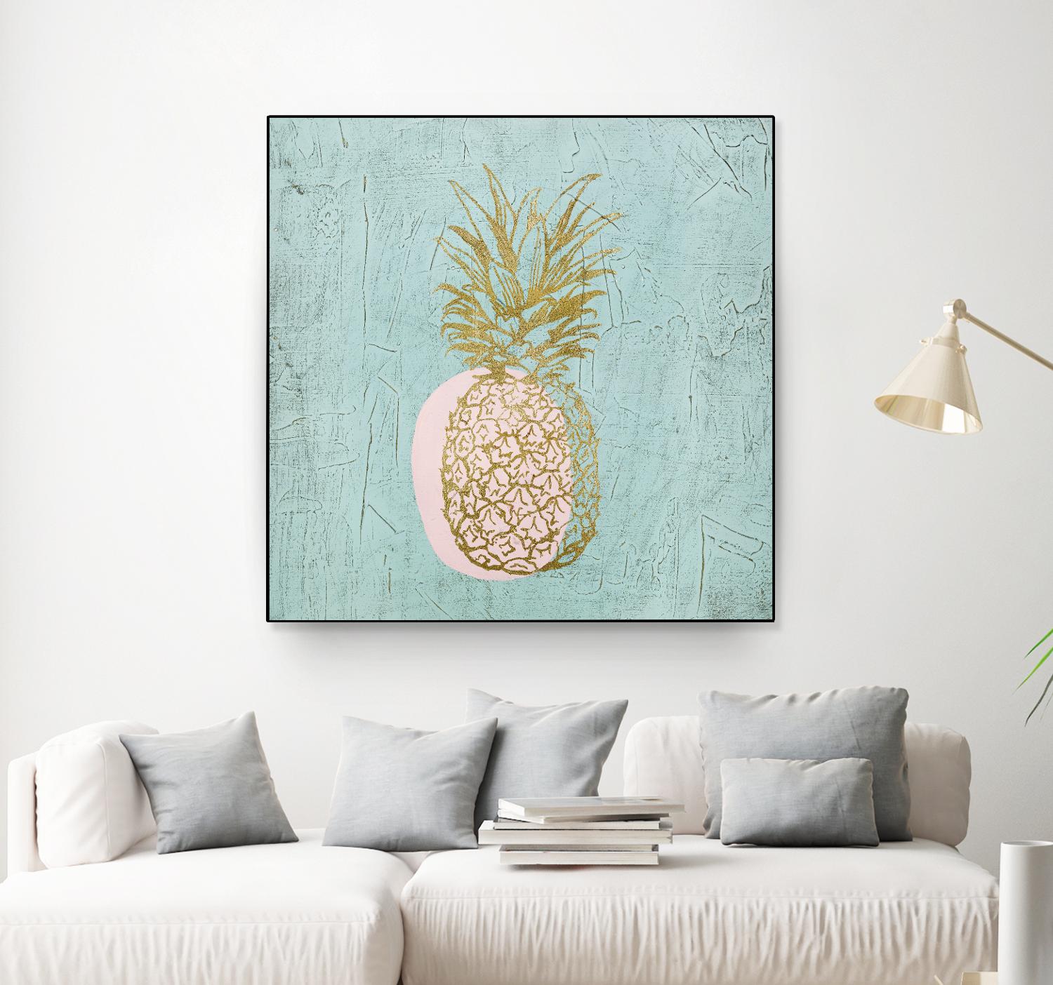 Golden Pineapple by Stefano Altamura on GIANT ART - gold still life