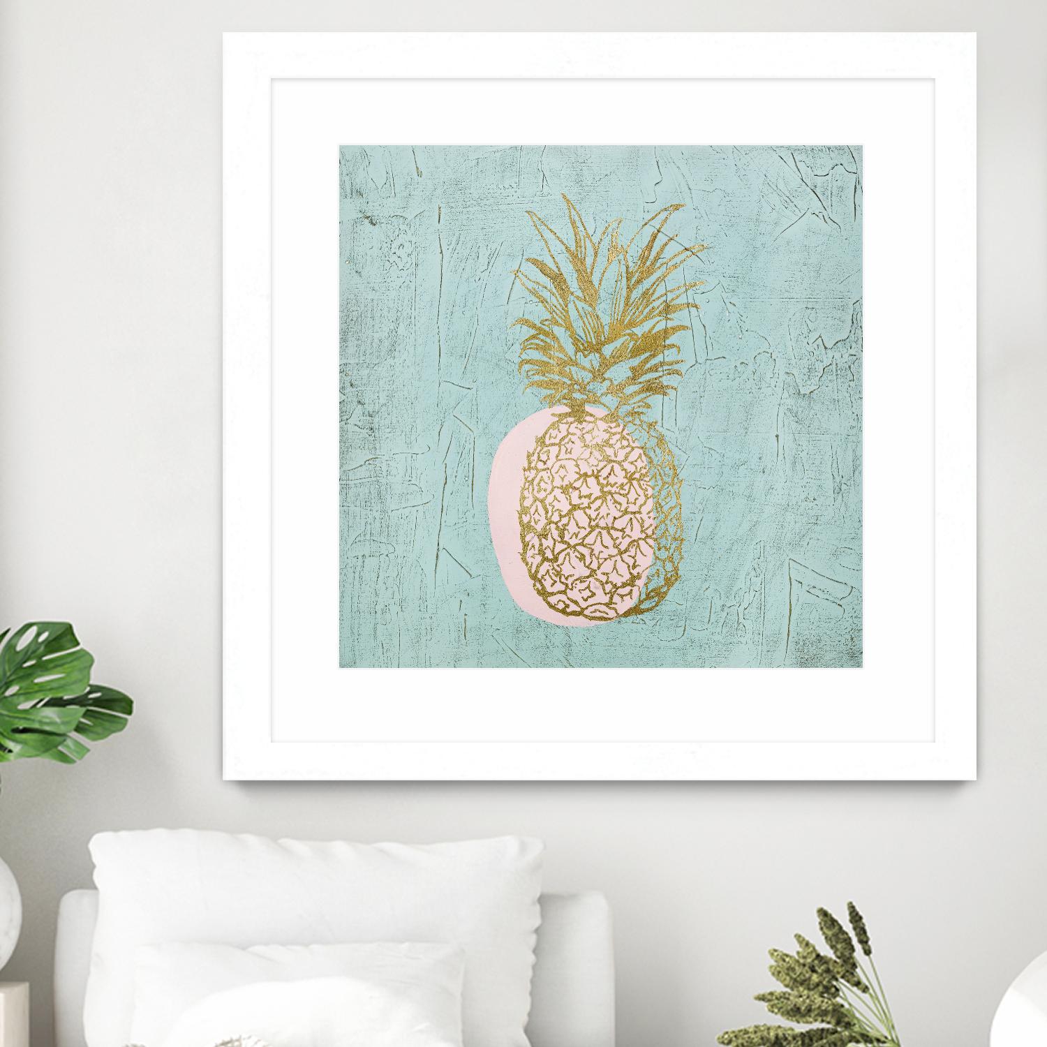 Golden Pineapple by Stefano Altamura on GIANT ART - gold still life