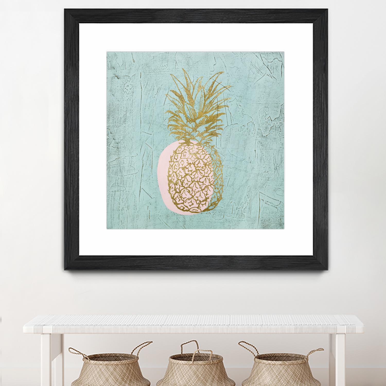 Golden Pineapple by Stefano Altamura on GIANT ART - gold still life