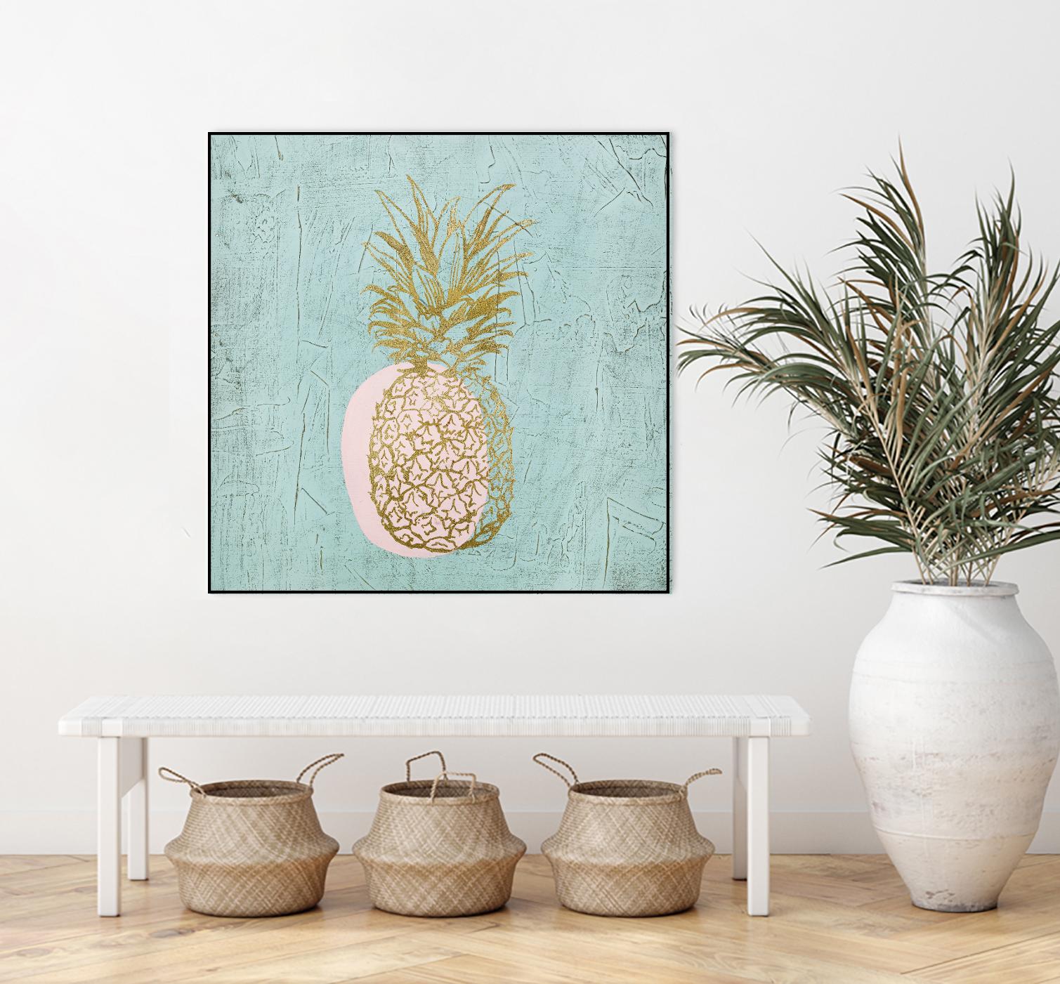Golden Pineapple by Stefano Altamura on GIANT ART - gold still life