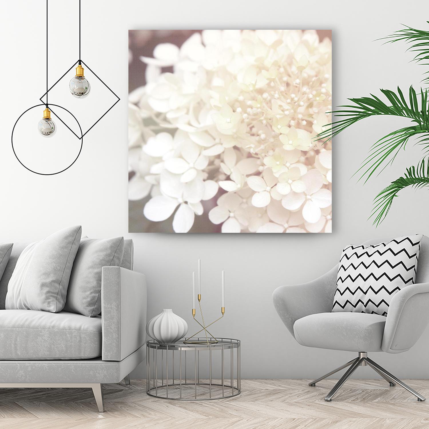 Hydrangea Dream II by Laura Marshall on GIANT ART - grey floral
