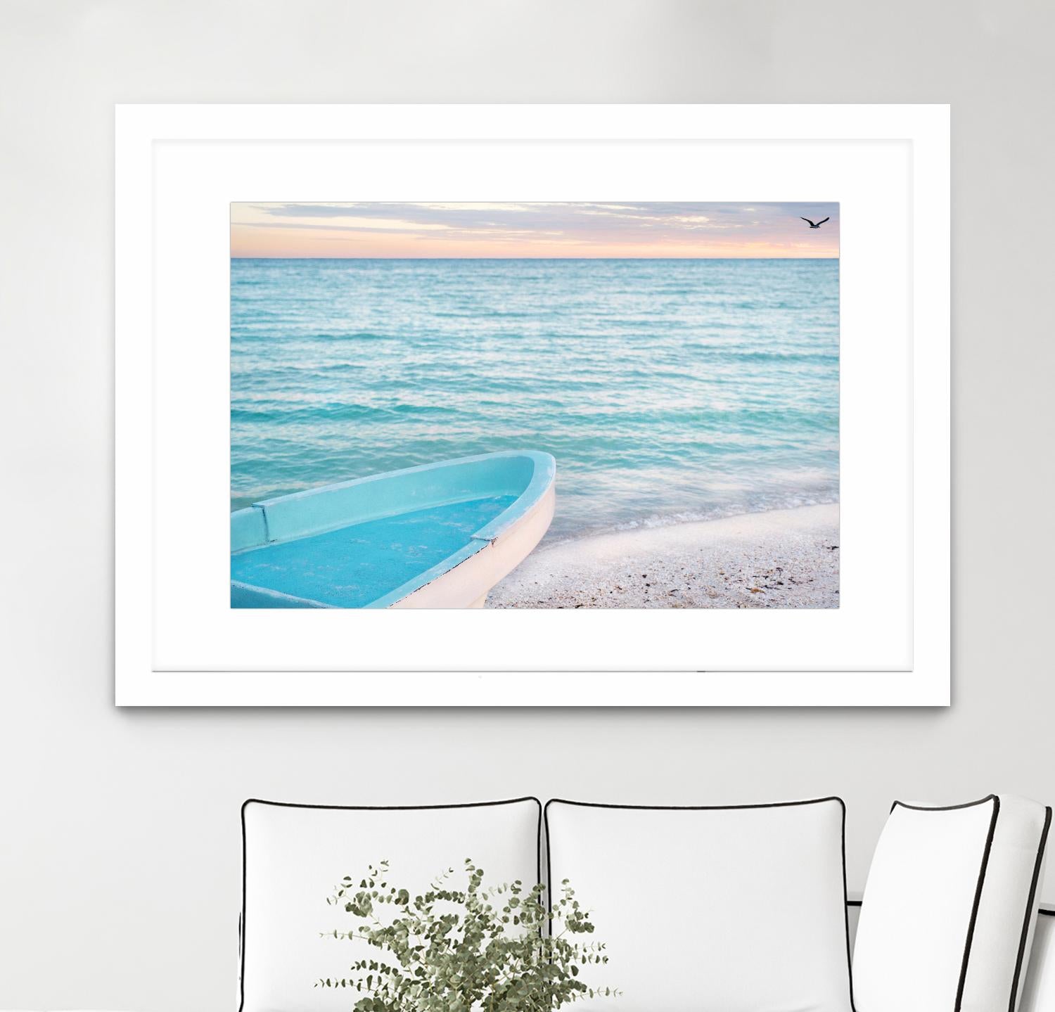 Solo Flight by Jon Bertelli on GIANT ART - multicolor photography; coastal