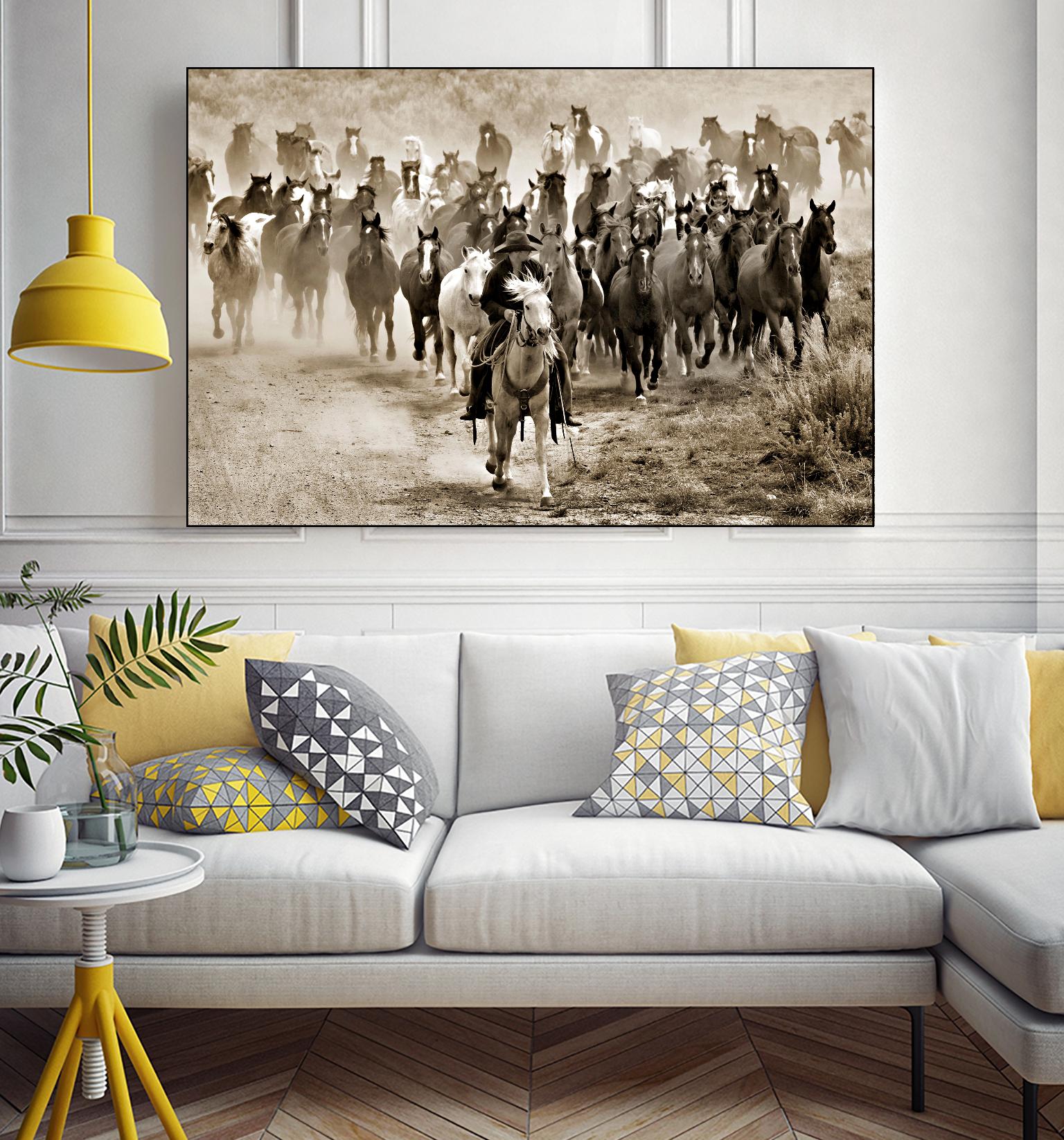 Heading Home by Lisa Dearing on GIANT ART - multicolor photography; animals; figurative