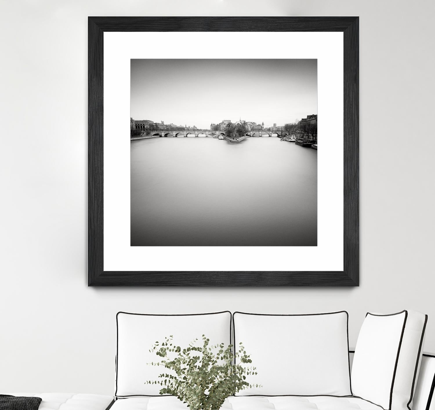 Ile de la Cite by Wilco Dragt on GIANT ART - multicolor photography; landscapes; people/places