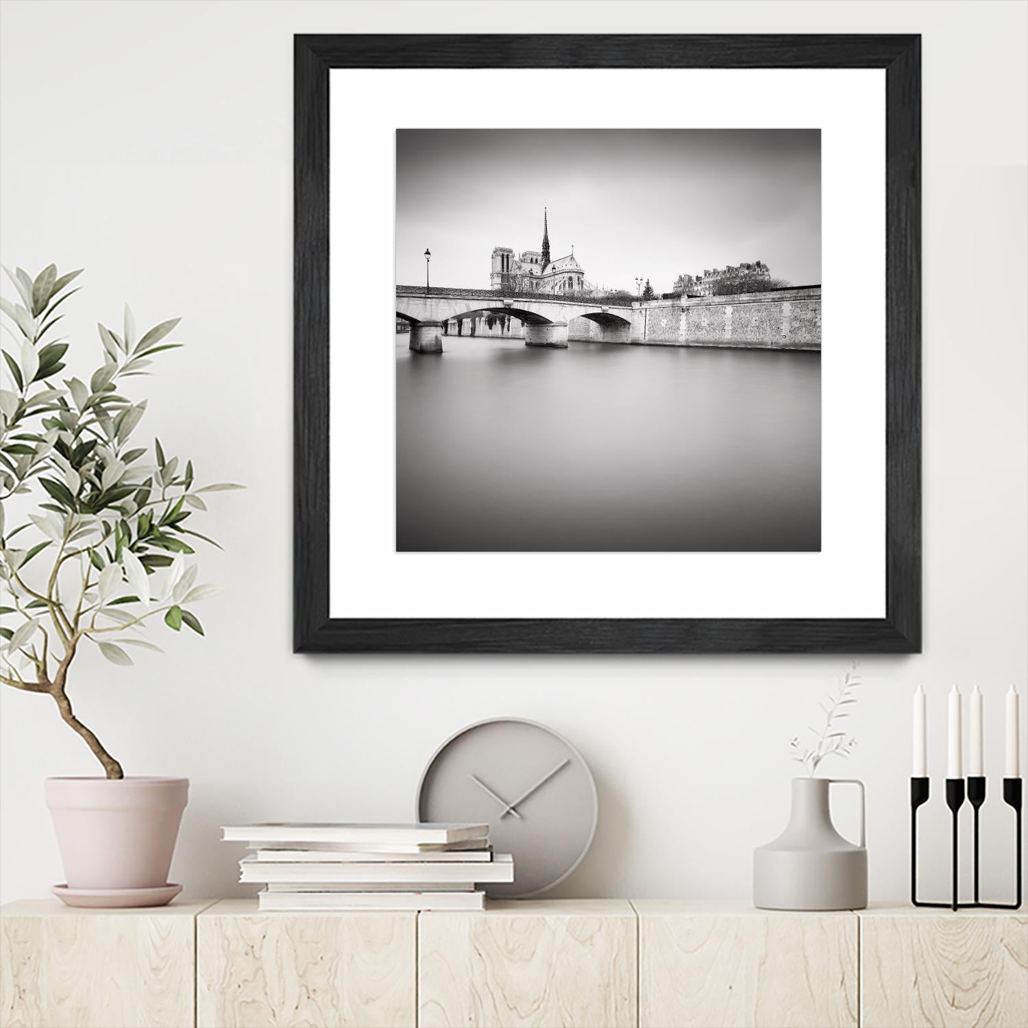 Notre Dame I by Wilco Dragt on GIANT ART - multicolor photography; landscapes; people/places