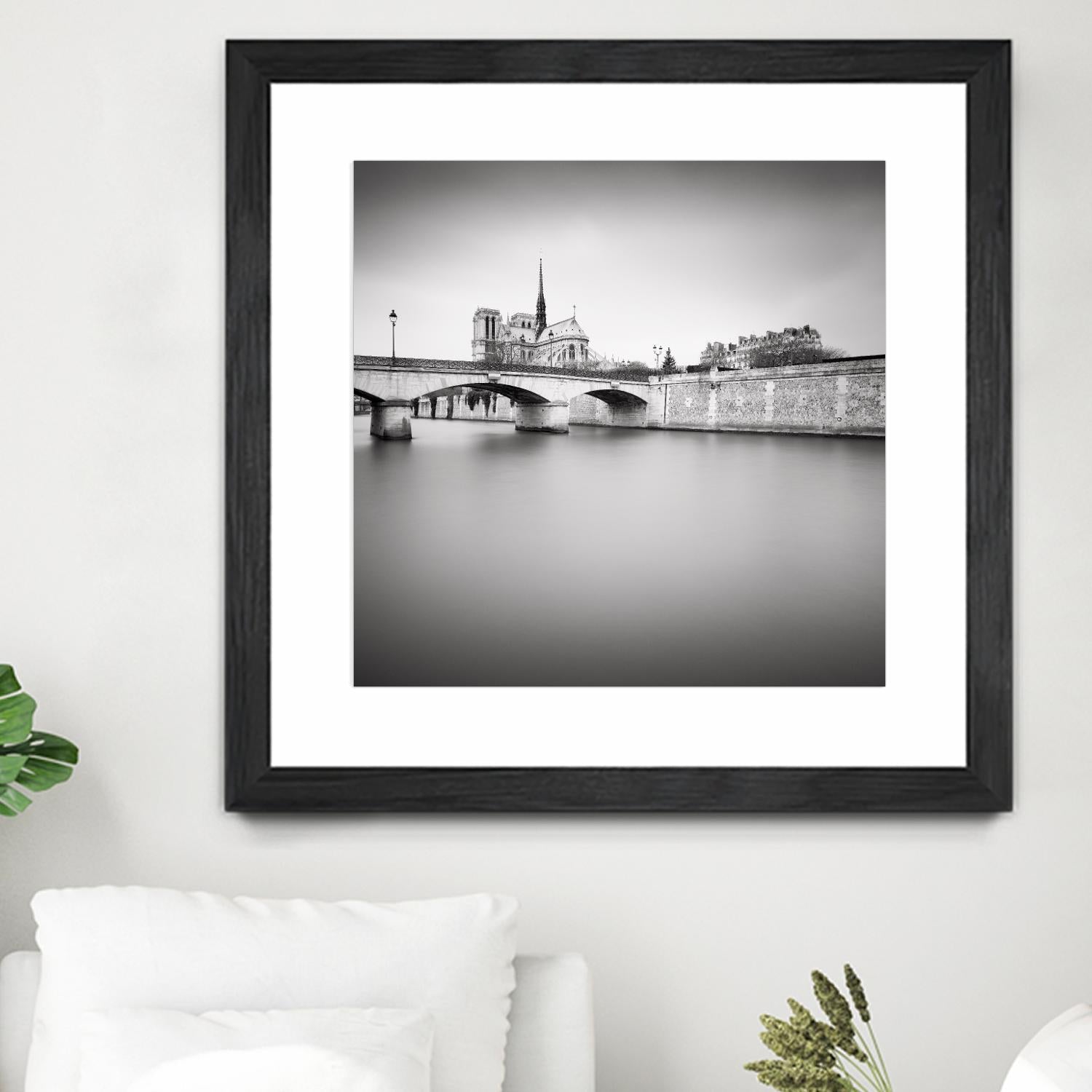 Notre Dame I by Wilco Dragt on GIANT ART - multicolor photography; landscapes; people/places