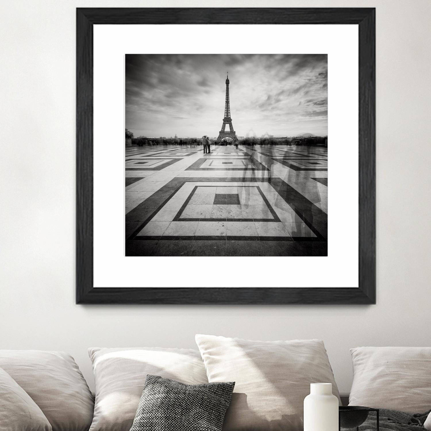 Tourists by Wilco Dragt on GIANT ART - multicolor photography; landscapes; people/places