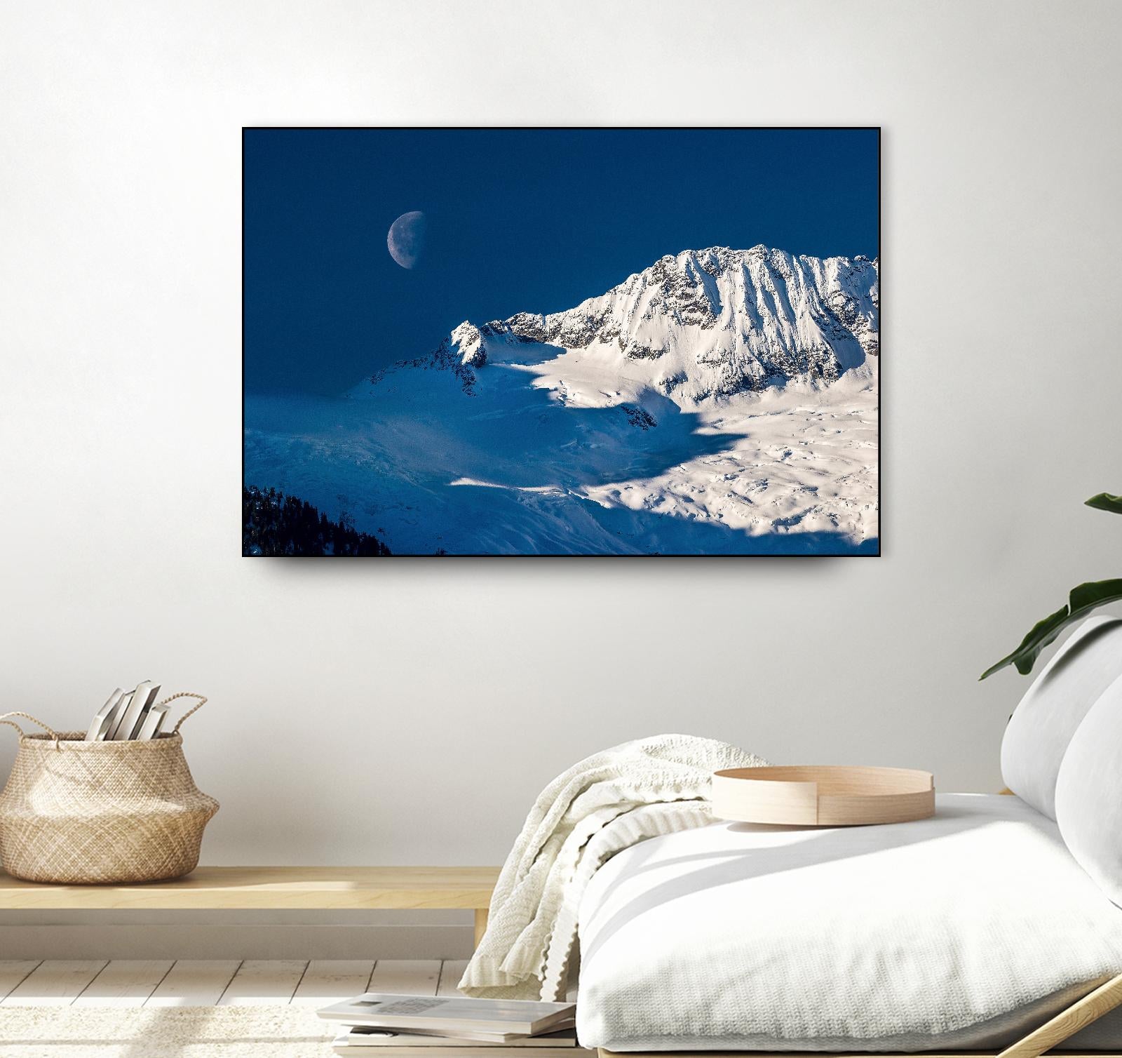 Moon by Vladimir Kostka on GIANT ART - multicolor photography; landscapes