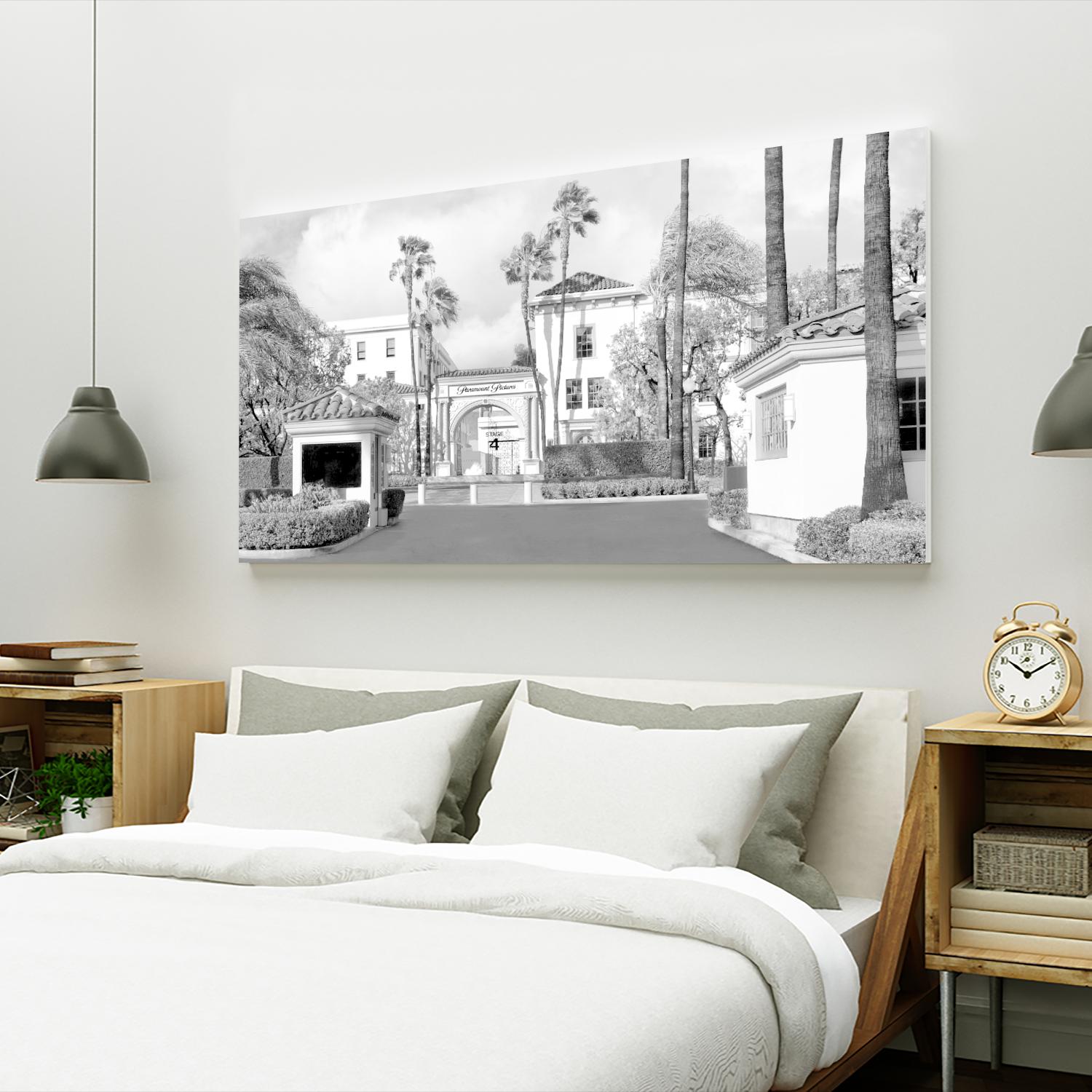 Paramount Stage by Golie Miamee on GIANT ART - multicolor photography; landscapes