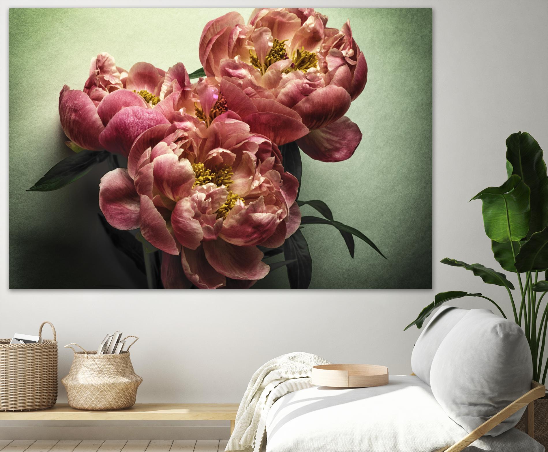 Standing in the Sun II by Jennifer Beavers on GIANT ART - green floral