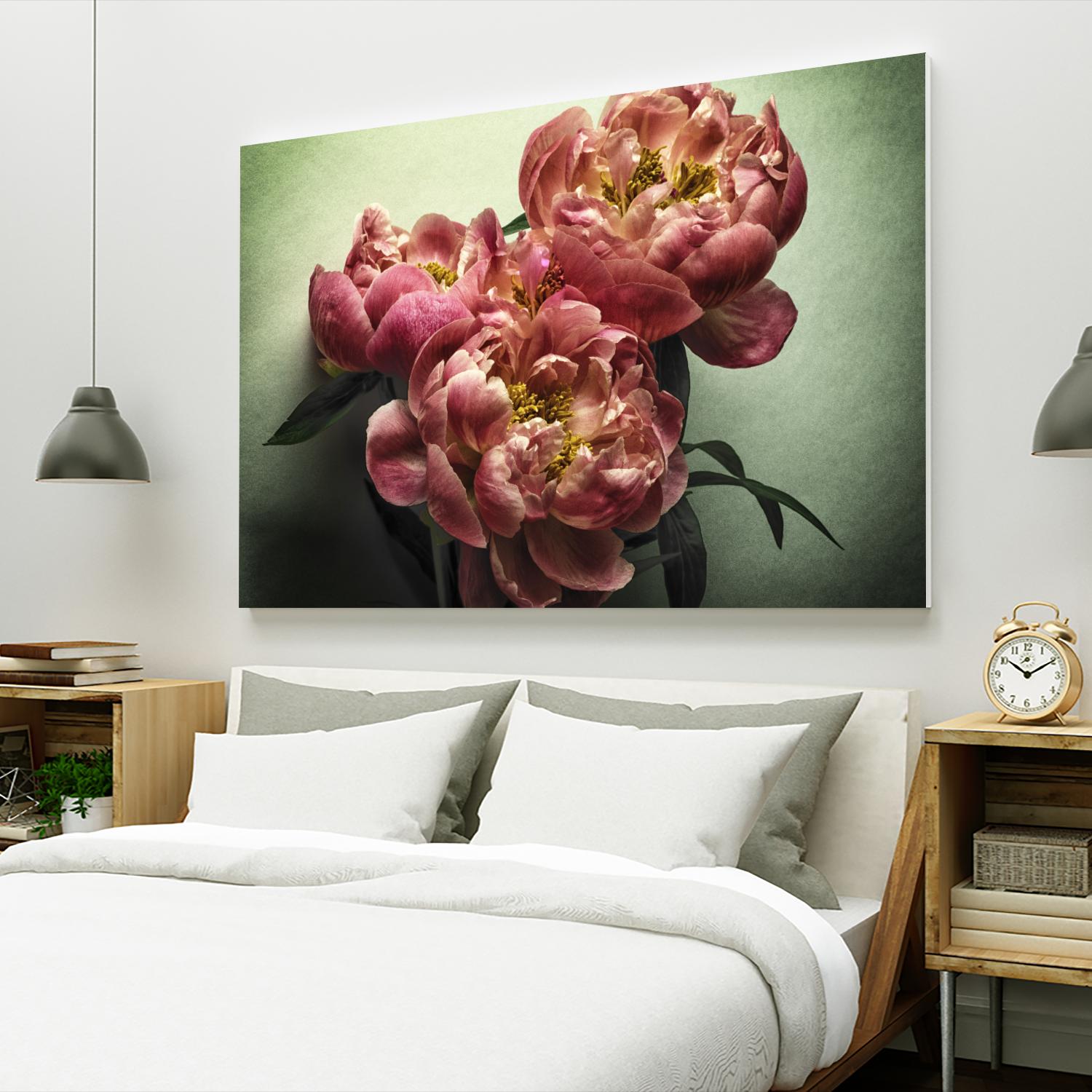 Standing in the Sun II by Jennifer Beavers on GIANT ART - green floral