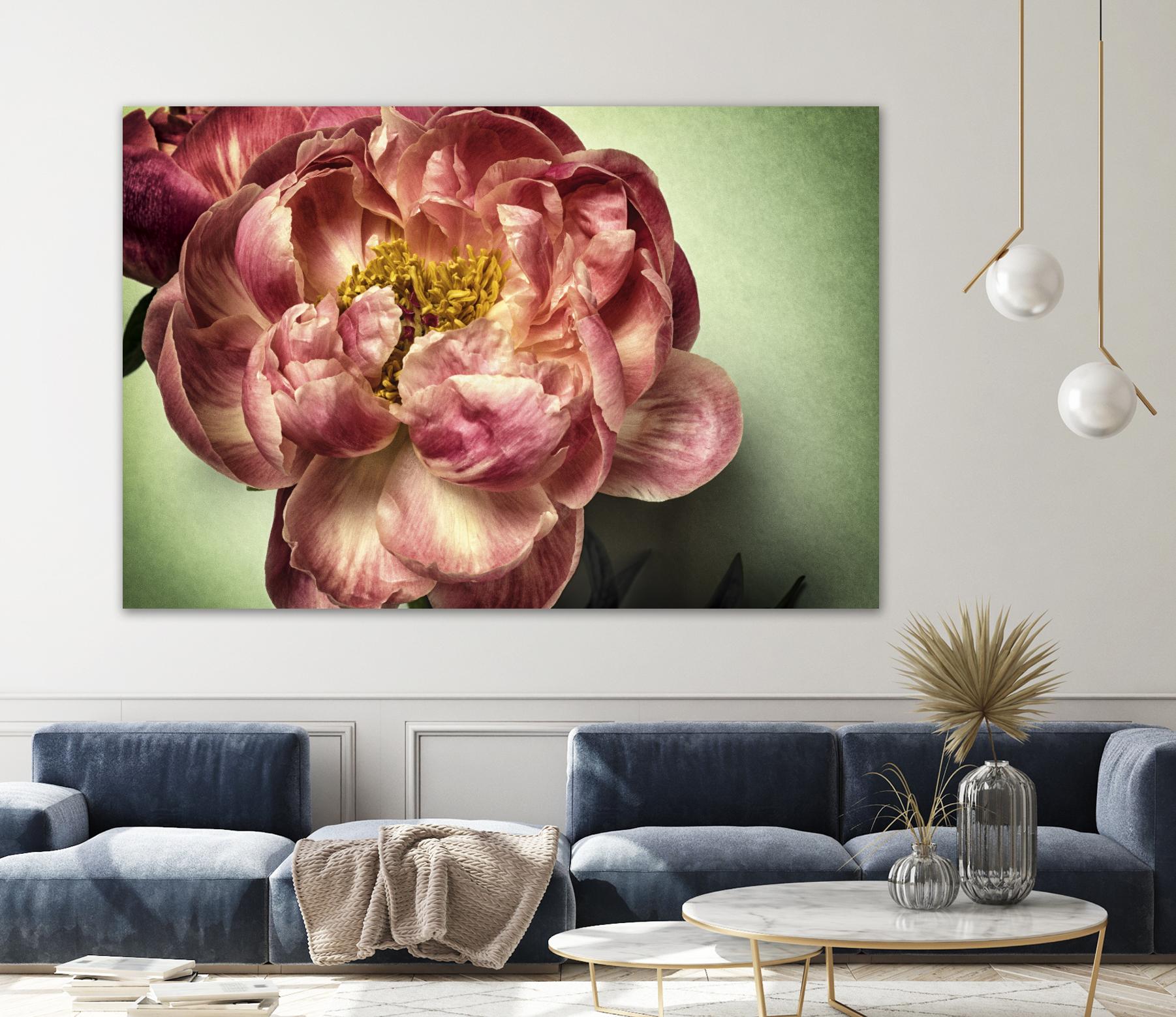 Standing in the Sun III by Jennifer Beavers on GIANT ART - green floral