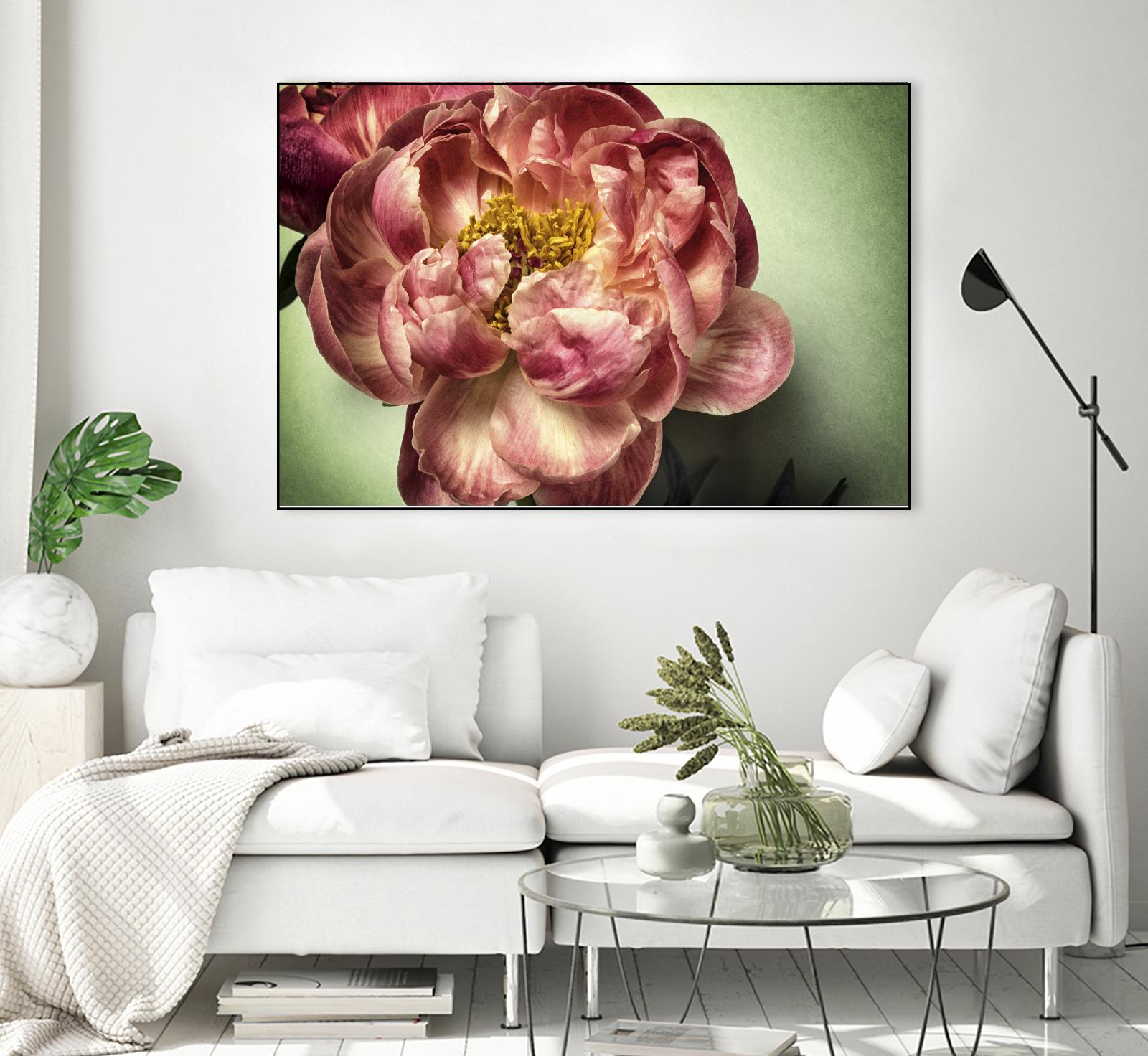 Standing in the Sun III by Jennifer Beavers on GIANT ART - green floral