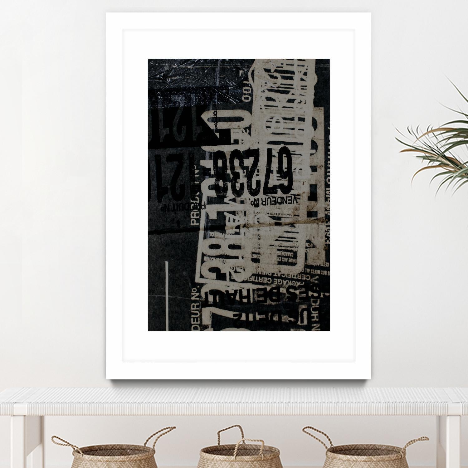 Greek to Me I by Enrico Varrasso on GIANT ART - grey abstract