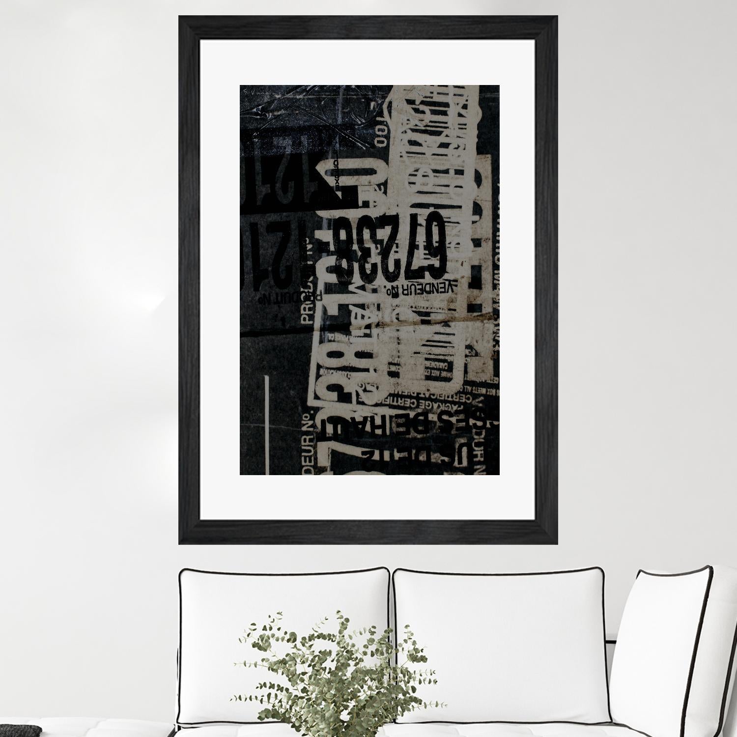 Greek to Me I by Enrico Varrasso on GIANT ART - grey abstract