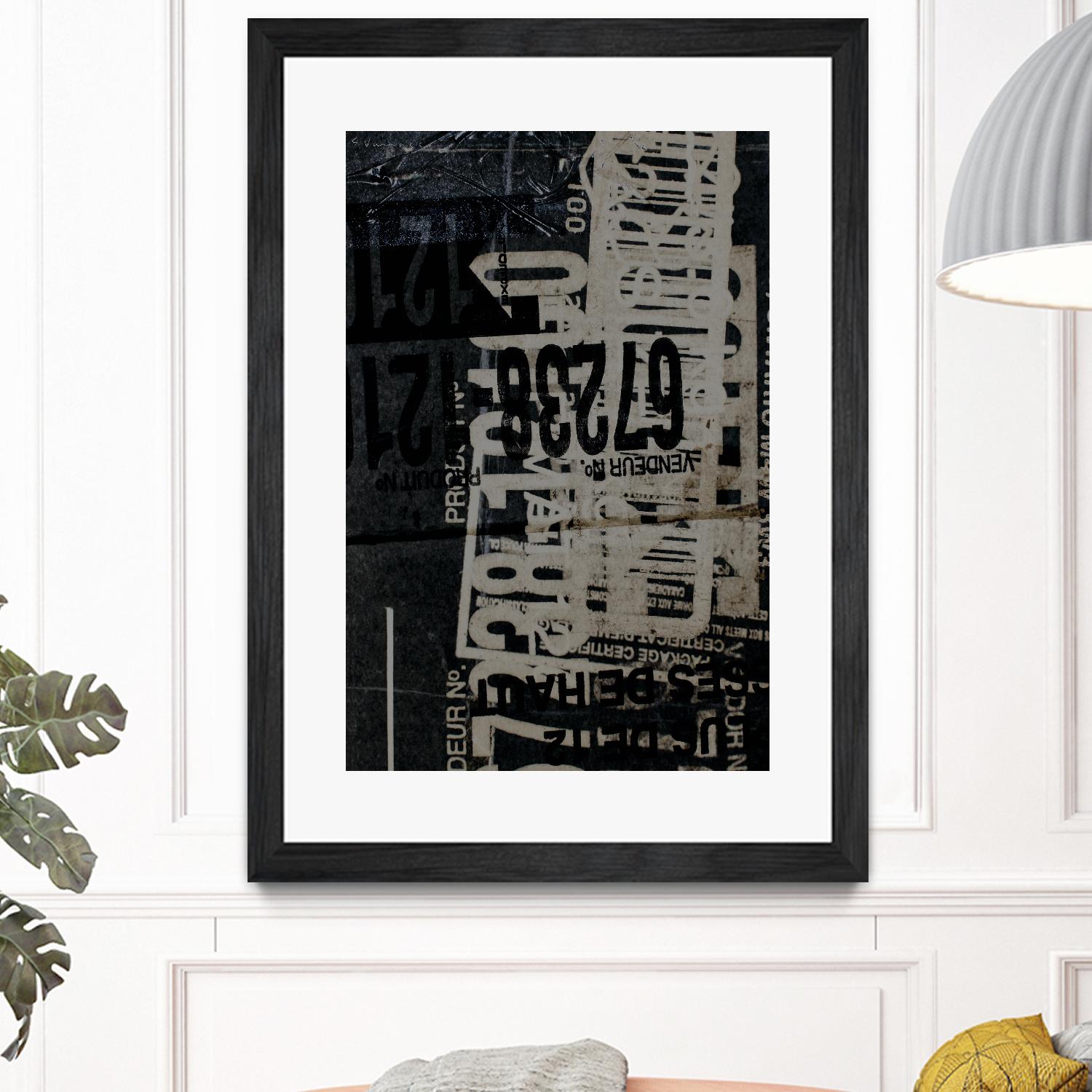 Greek to Me I by Enrico Varrasso on GIANT ART - grey abstract