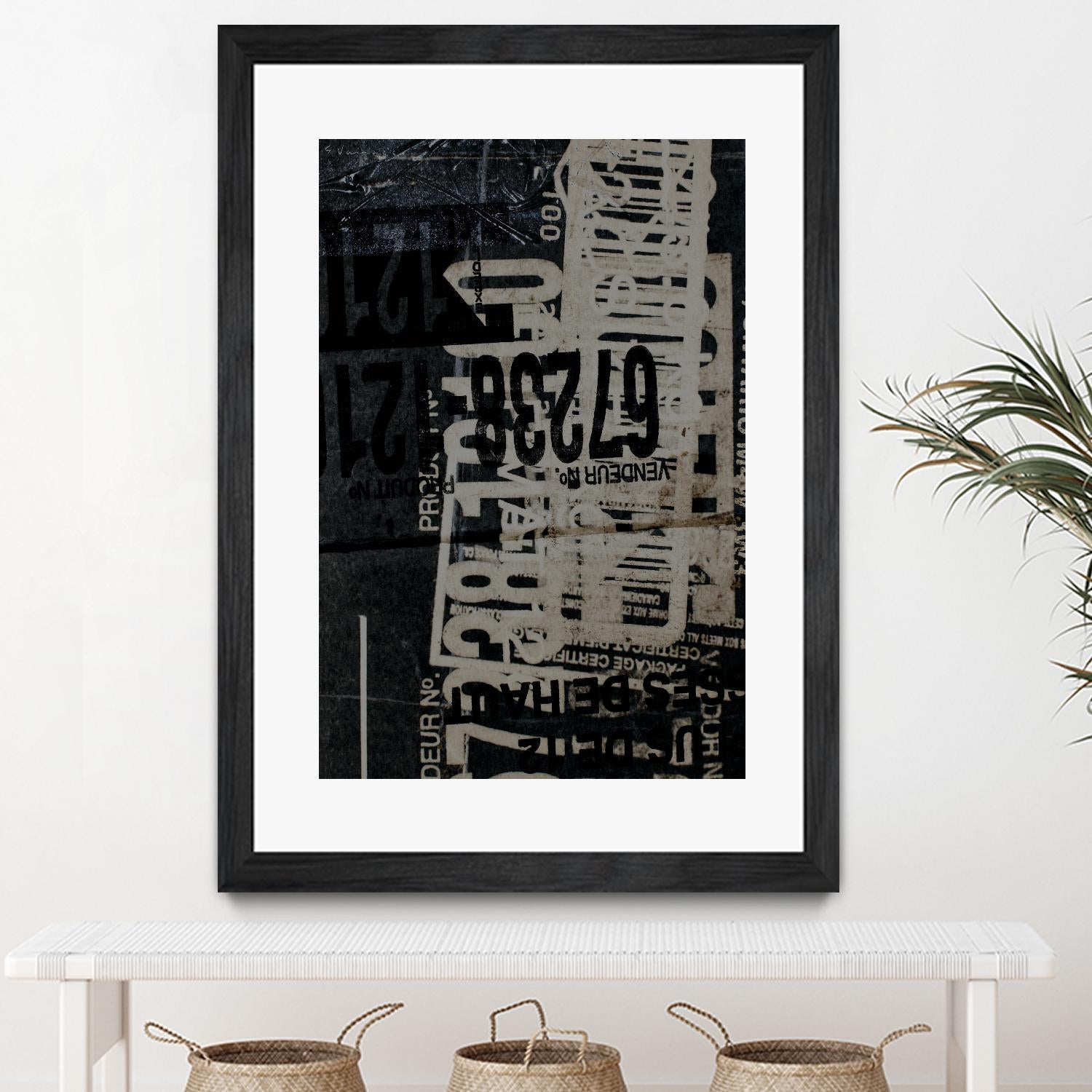 Greek to Me I by Enrico Varrasso on GIANT ART - grey abstract