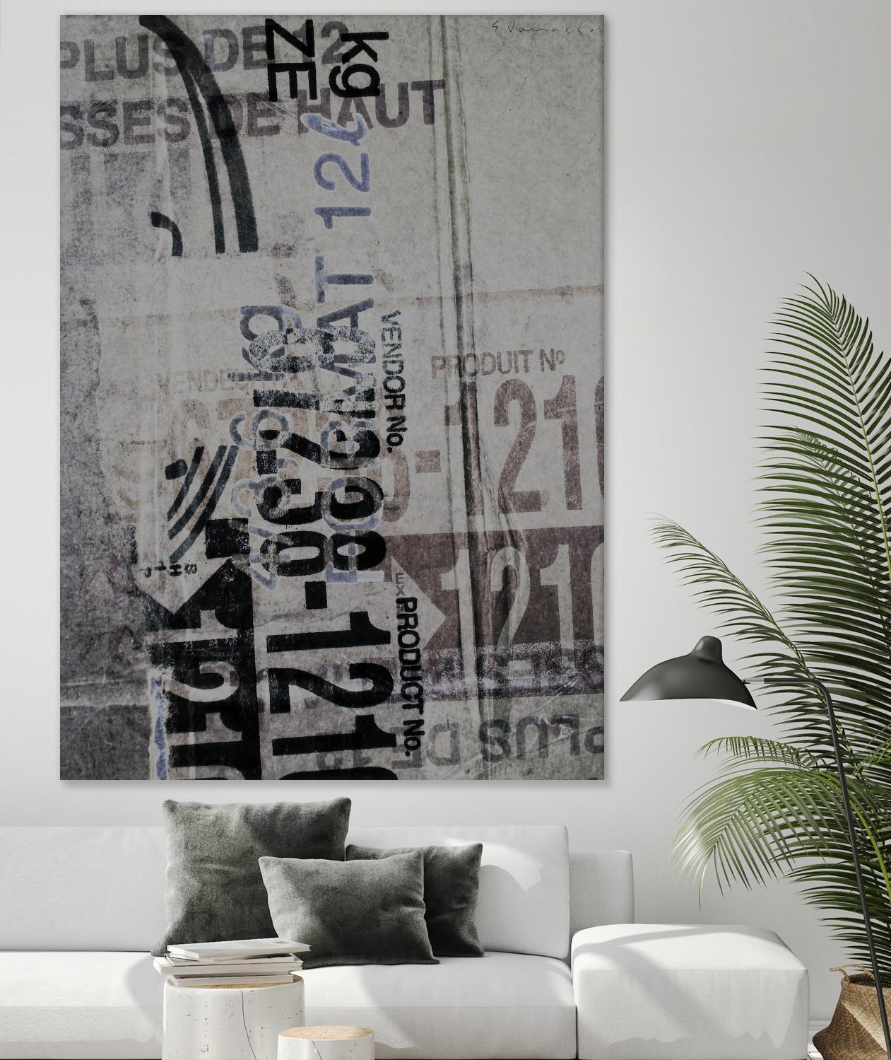 Greek to Me XX by Enrico Varrasso on GIANT ART - black abstract