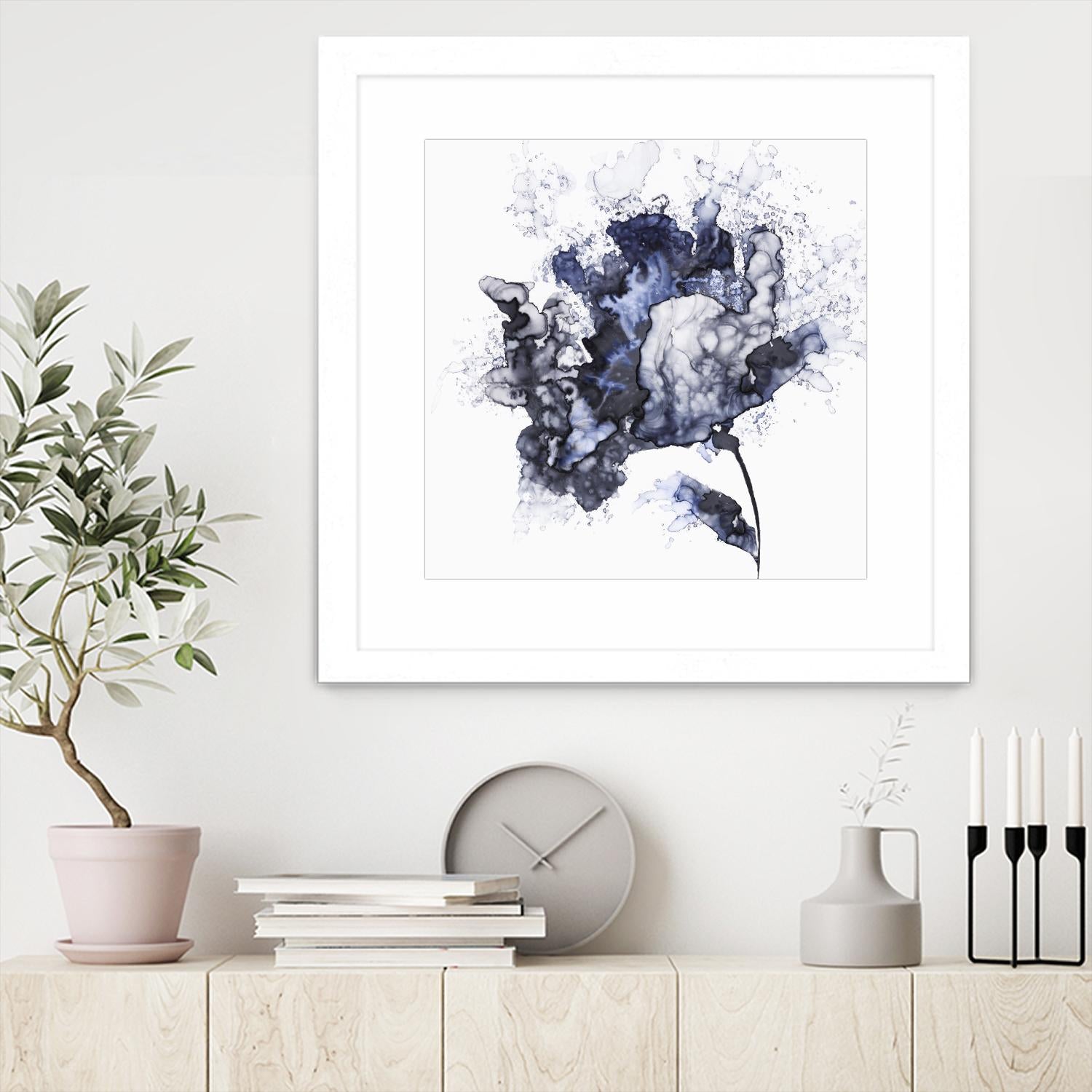 Exploding Leaf by Eva Watts on GIANT ART - white abstract