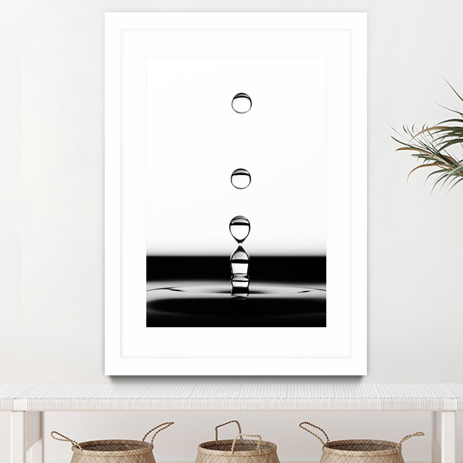 Drops II by Chris Tennent on GIANT ART - white photo art