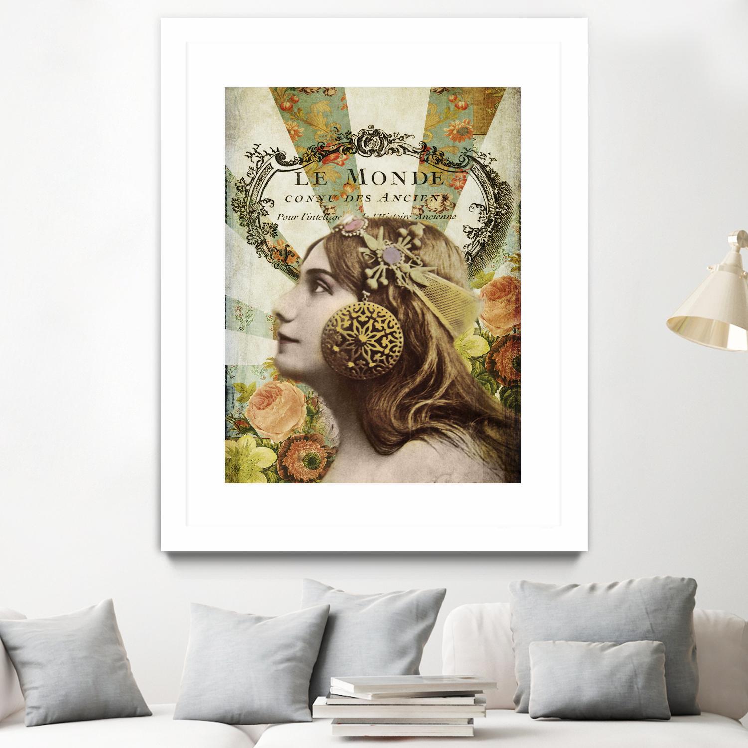 Femme Paris II by Sandy Lloyd on GIANT ART - fashion