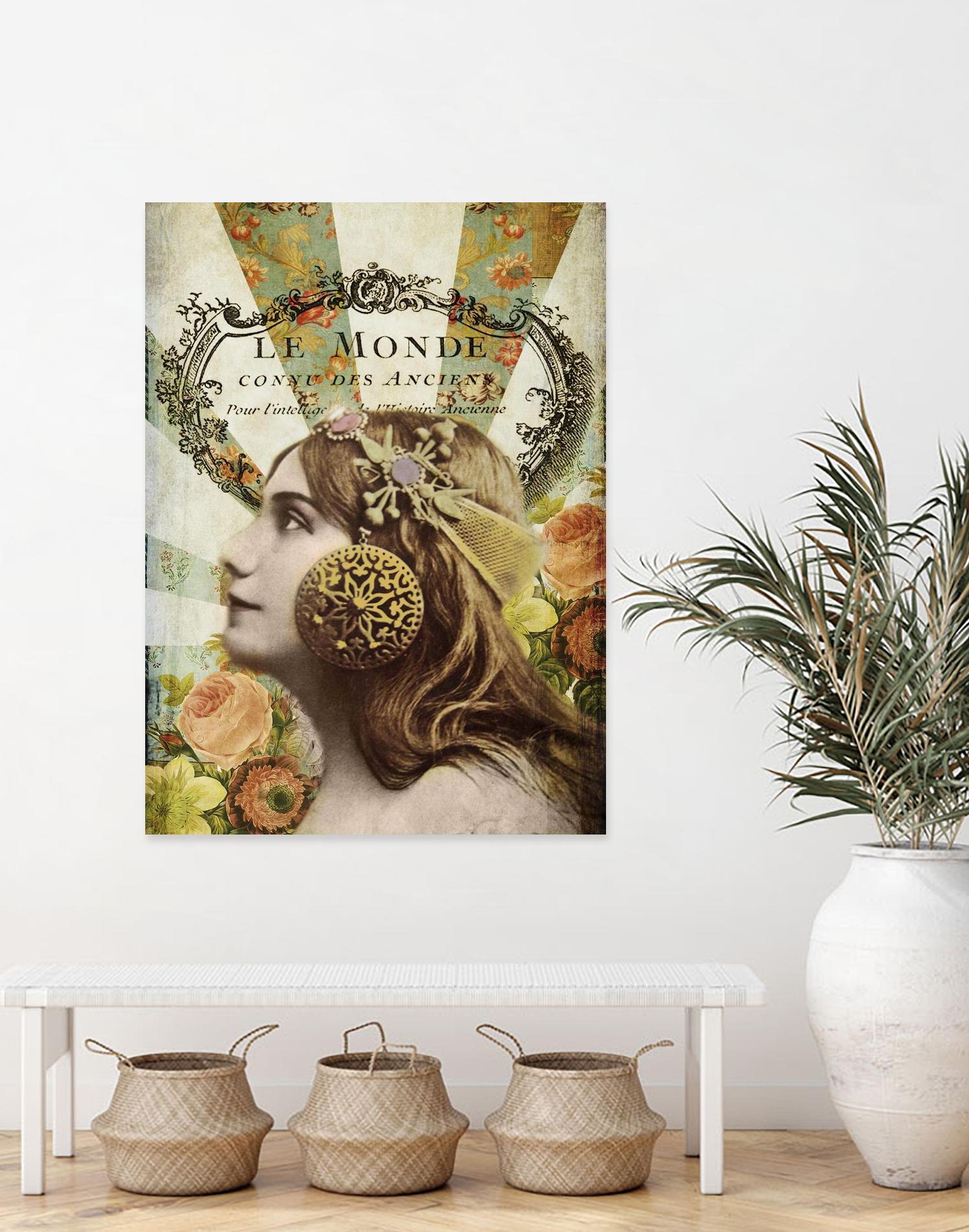 Femme Paris II by Sandy Lloyd on GIANT ART - fashion