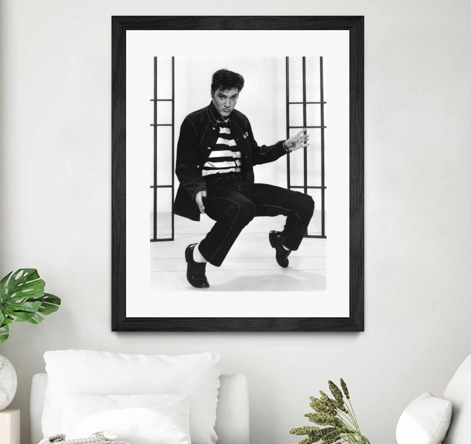 Elvis Presley by  Bridgeman Images on GIANT ART - black and white  photography