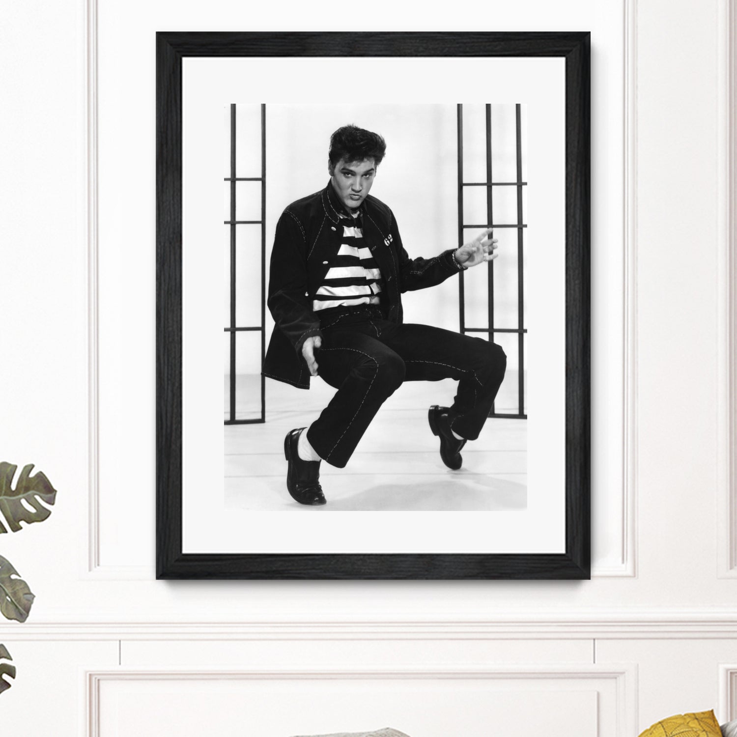 Elvis Presley by  Bridgeman Images on GIANT ART - black and white  photography