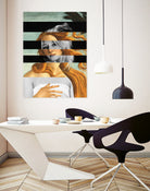 LA VENUS BLONDE - Pop Retro Collage, Mashup, Pop Art by Luigi Tarini on GIANT ART - gray photo manipulation