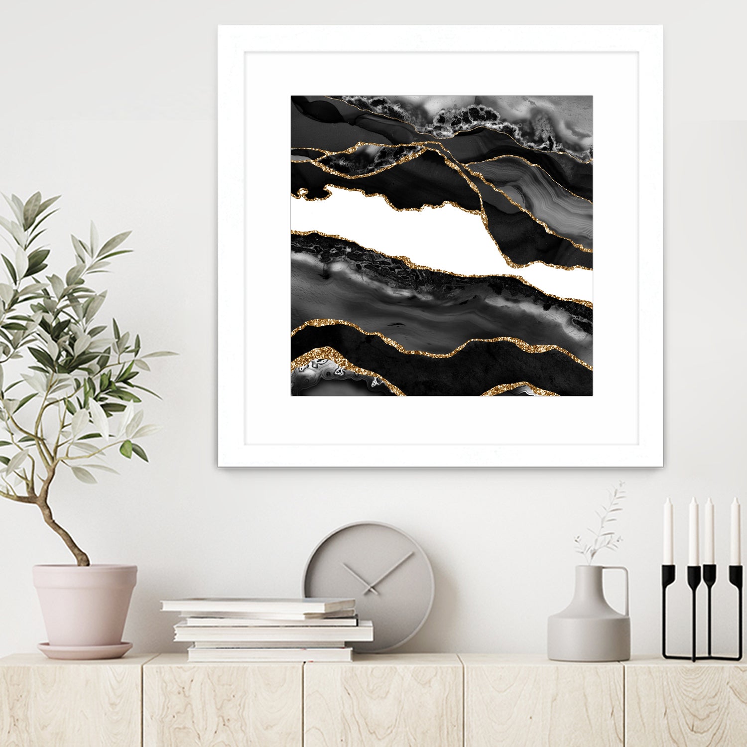 Black & Gold Agate Texture 06 by Isabel Muñoz on GIANT ART - black digital painting